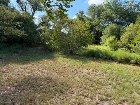 Homes For Sale - 10233 Negem Rd<br/> Smith County, Tyler, TX 75709