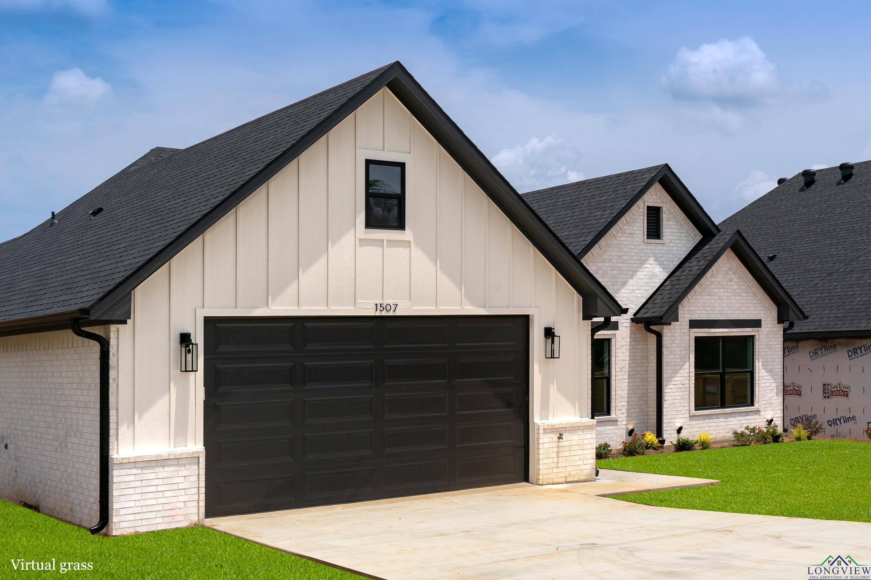 1507 Wellington Lane, Longview, Texas image 2