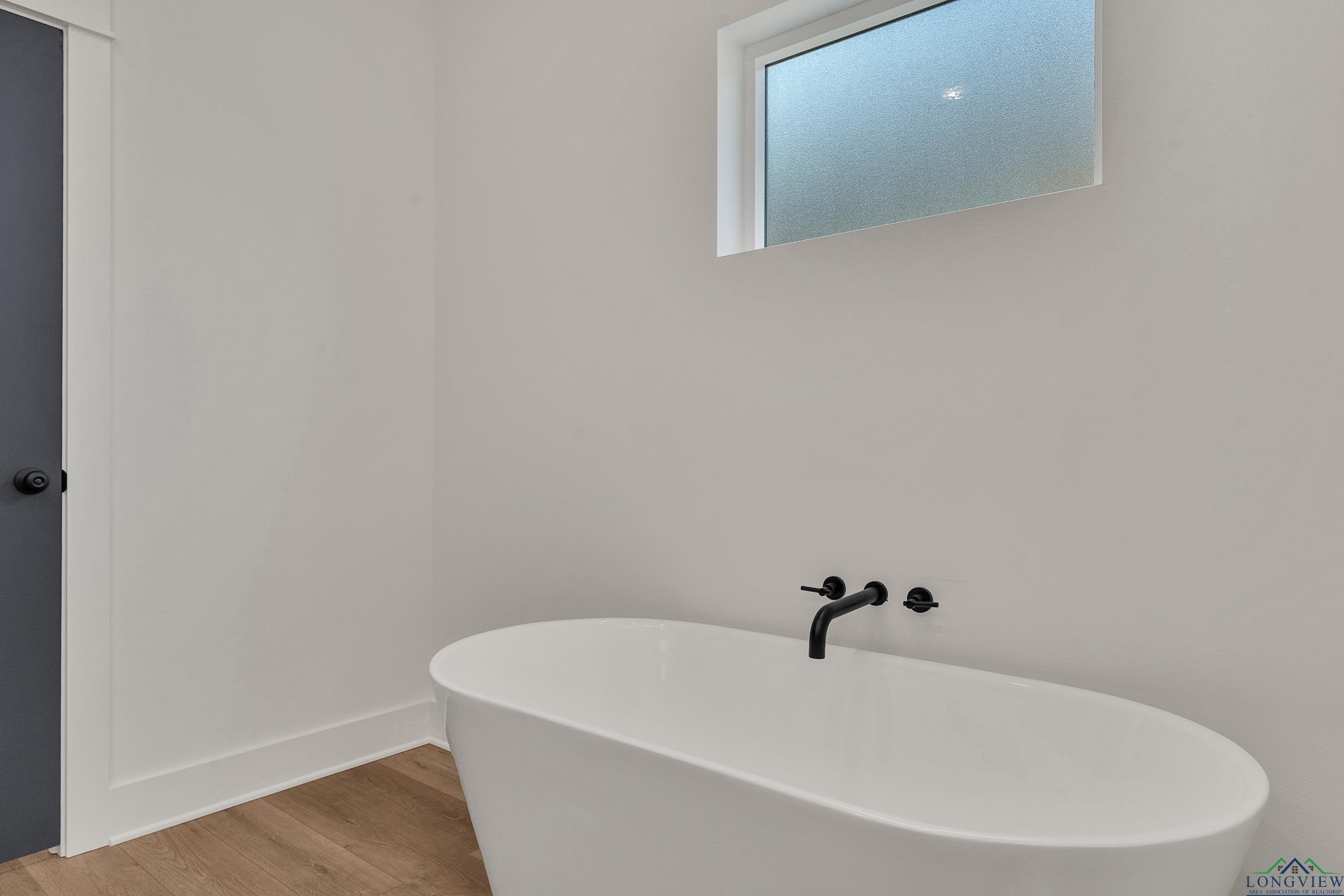 1507 Wellington Lane, Longview, Texas image 33