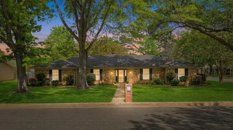 Homes For Sale - 507 Sheffield Dr<br/> Gregg County, Longview, TX 75605