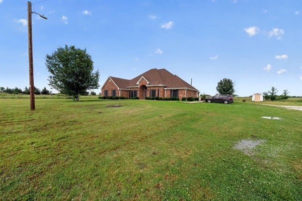 8229 FARM ROAD 905, PARIS, TX 75462 - Image 48c94c40c8566c4bdb45f26d8a55435b/248079089