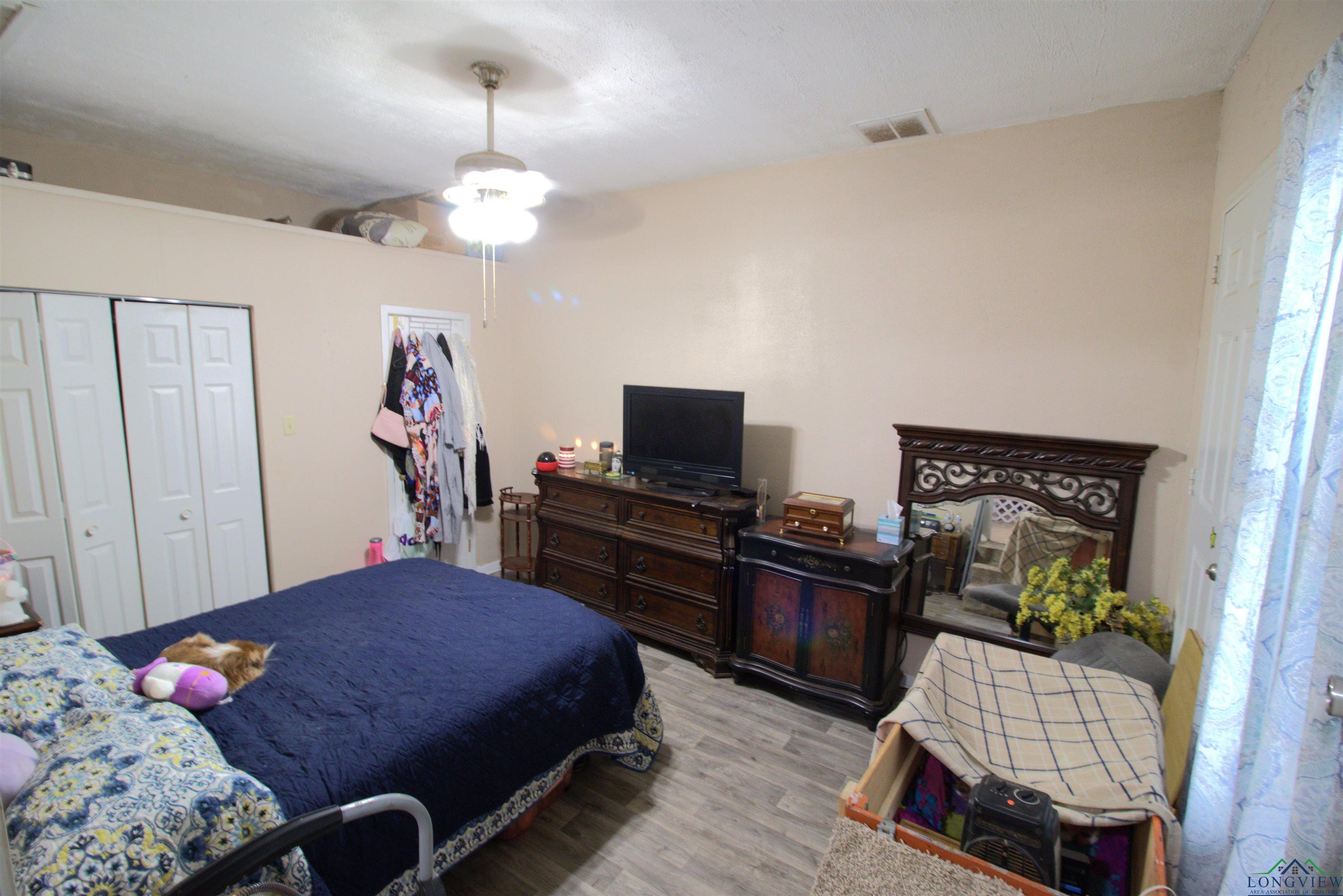 411 Plainview St, Longview, Texas image 9