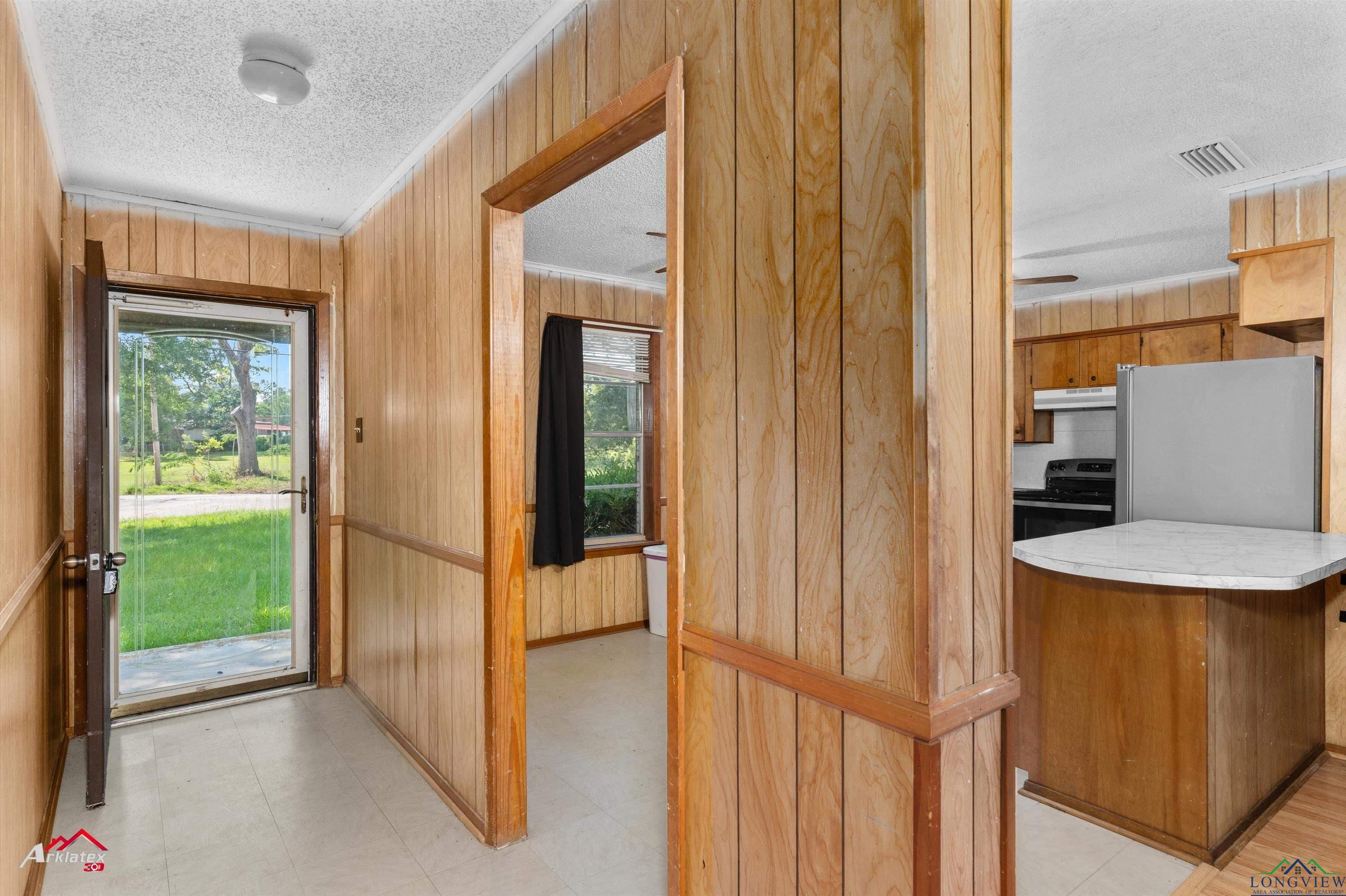 711 Comer St, Carthage, Texas image 10