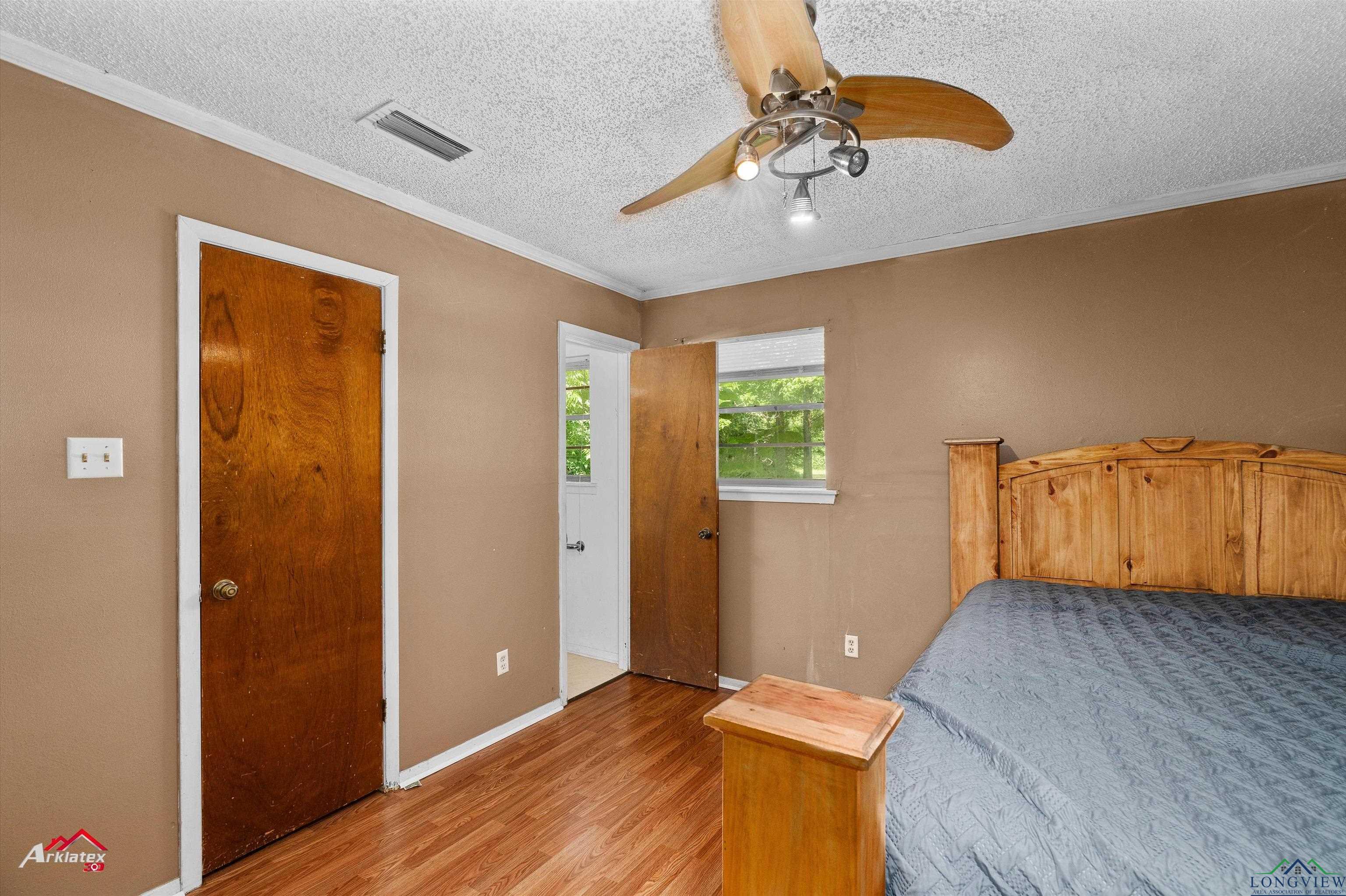 711 Comer St, Carthage, Texas image 12