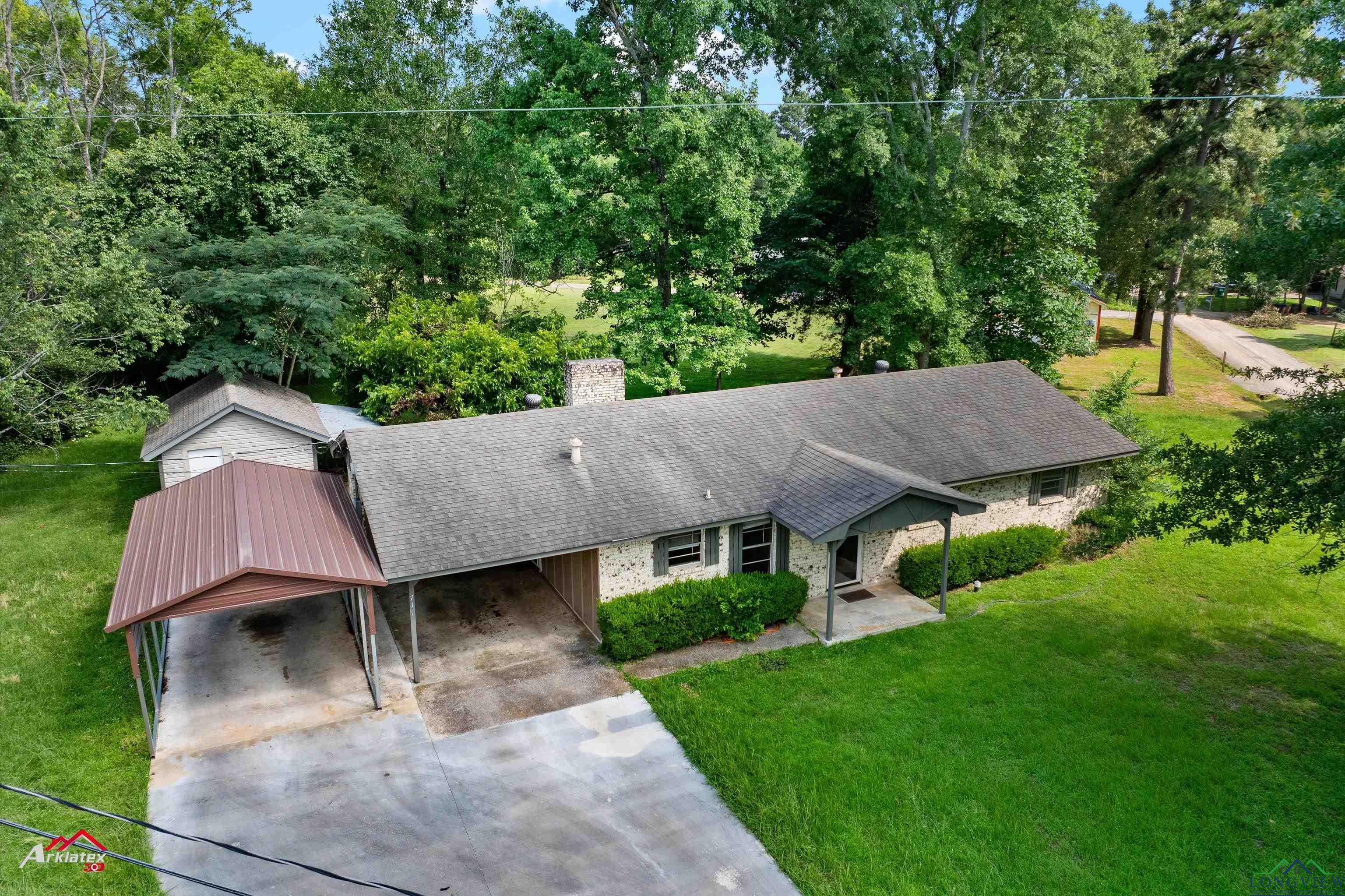 711 Comer St, Carthage, Texas image 16