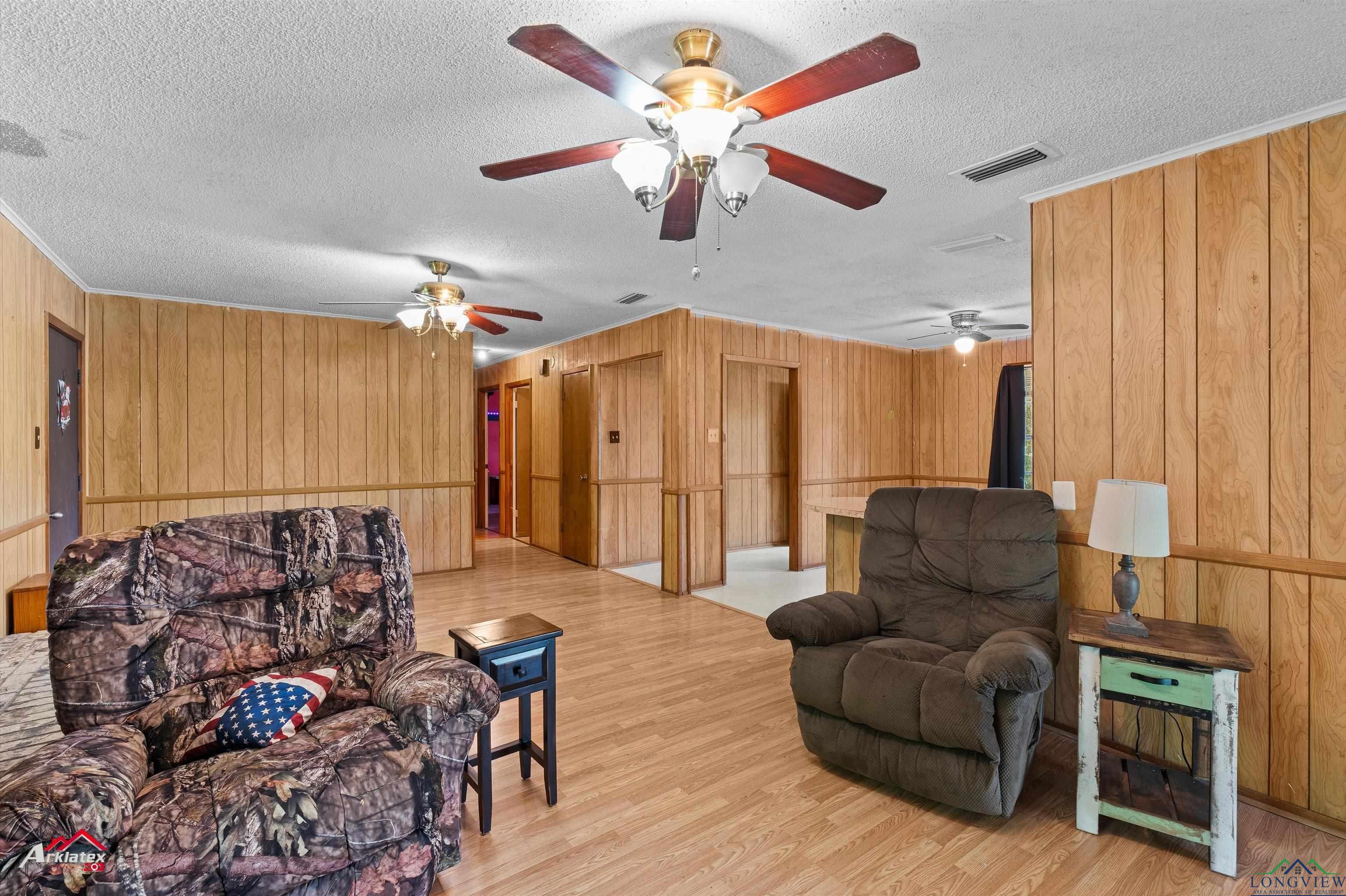 711 Comer St, Carthage, Texas image 5