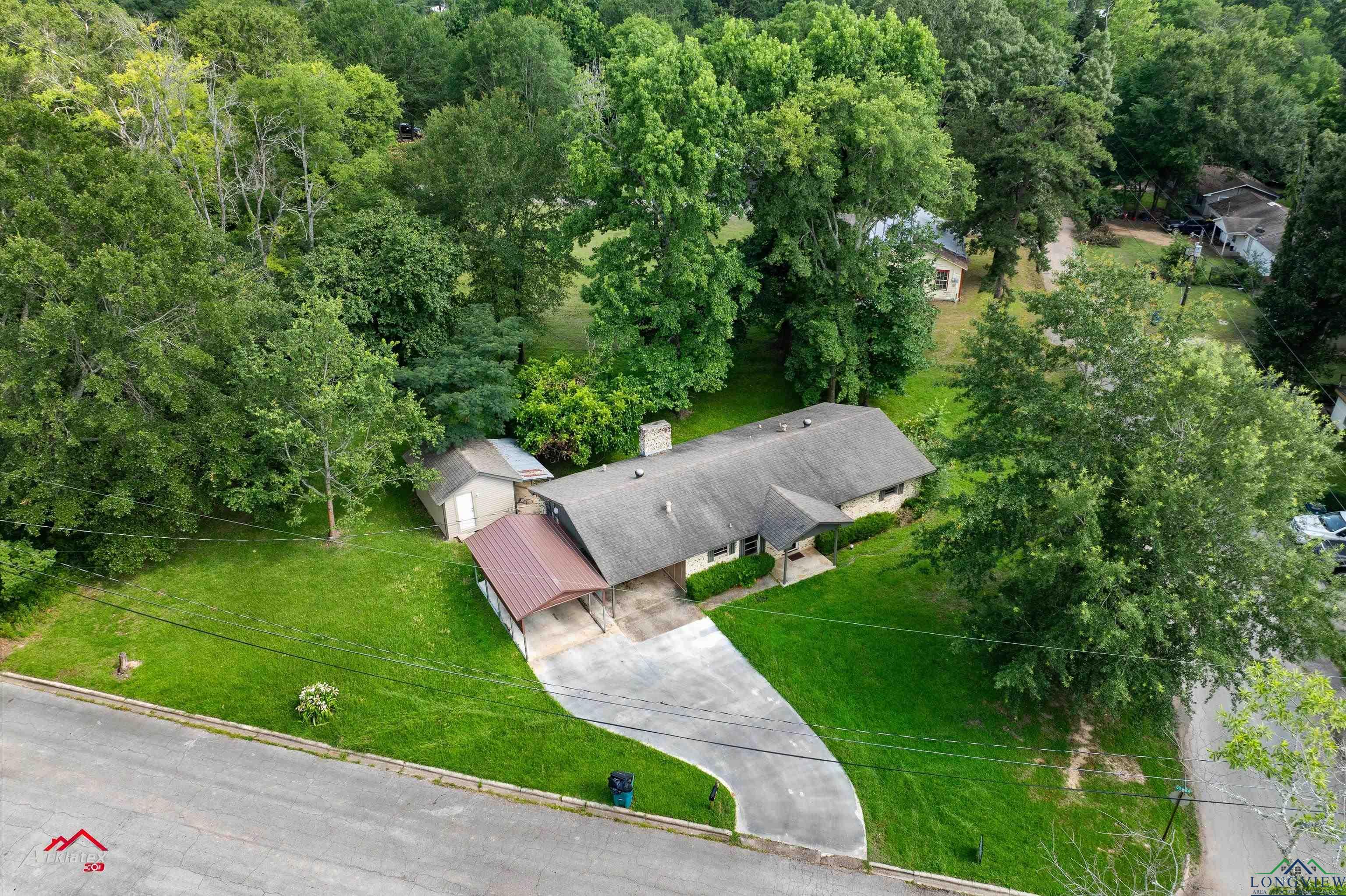 711 Comer St, Carthage, Texas image 17