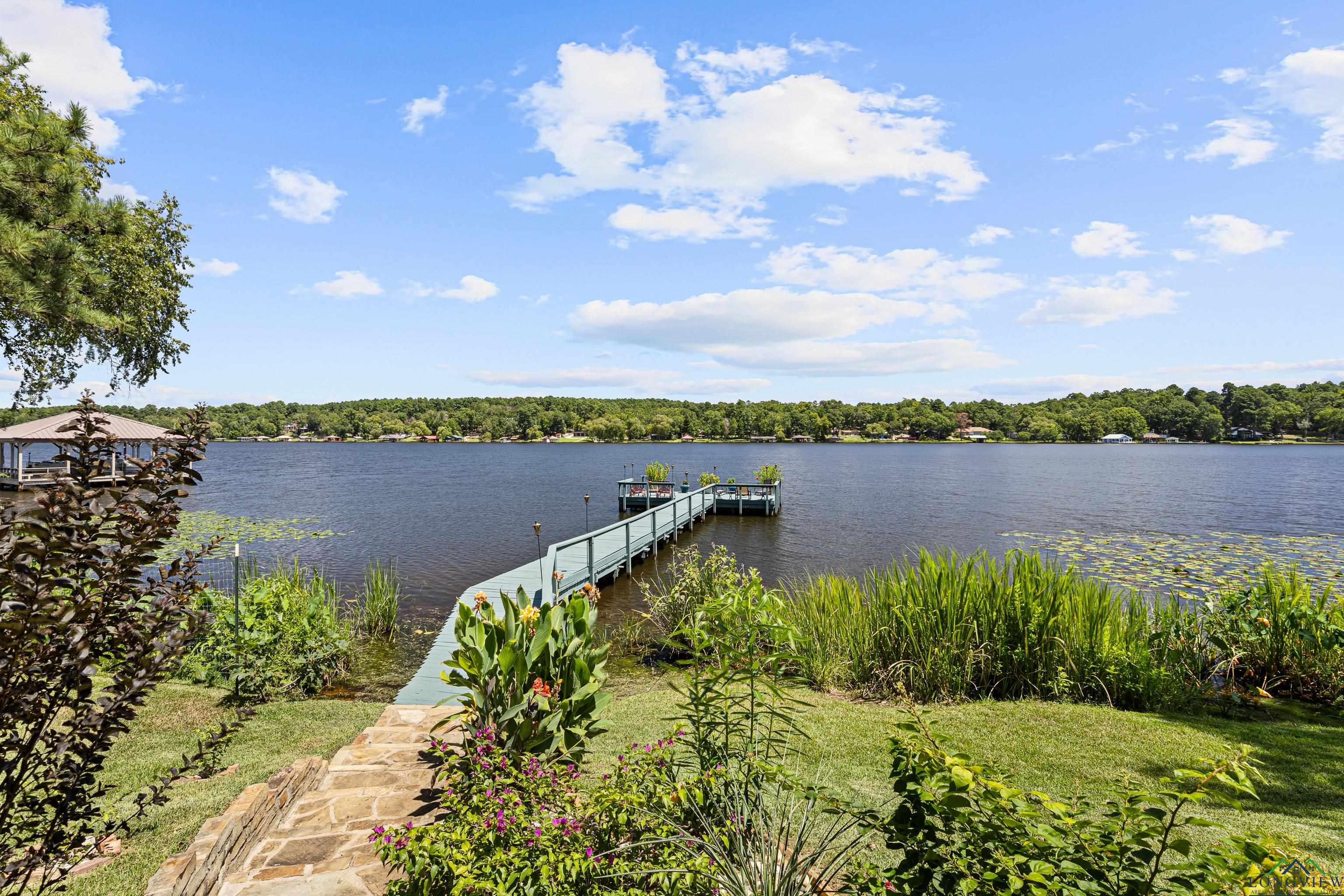 2022 W Lake Dr, Gladewater, Texas image 38