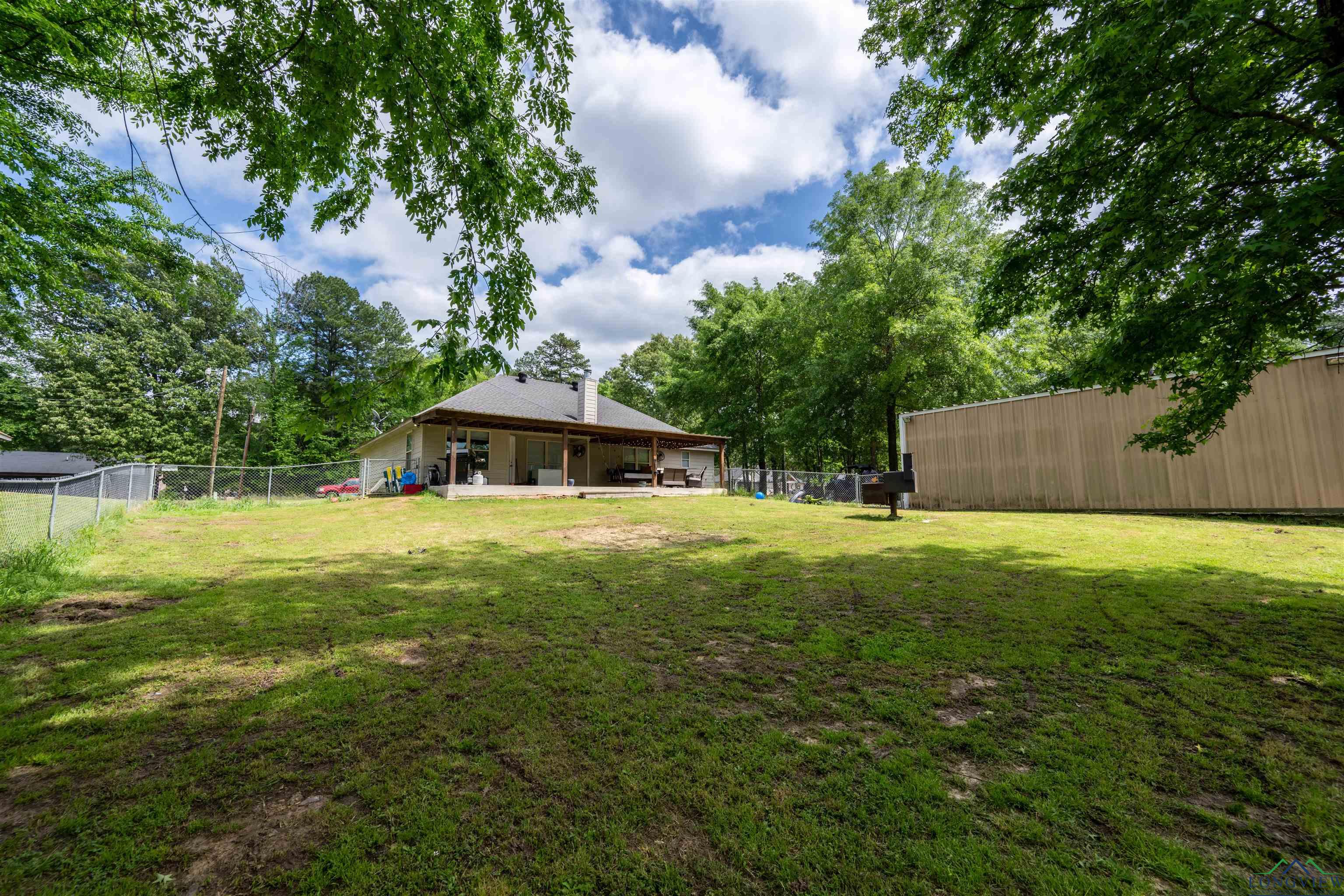 6048 Eastwood Dr, Gilmer, Texas image 24