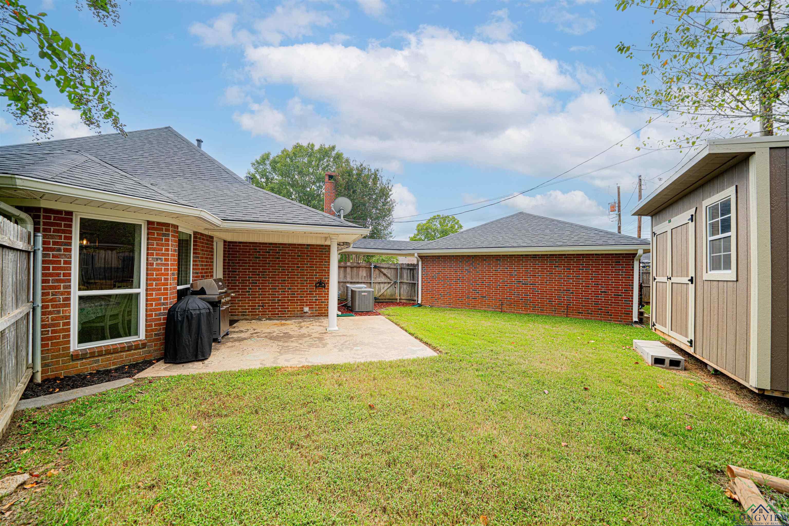 1301 Spring Tree Ln, Kilgore, Texas image 40