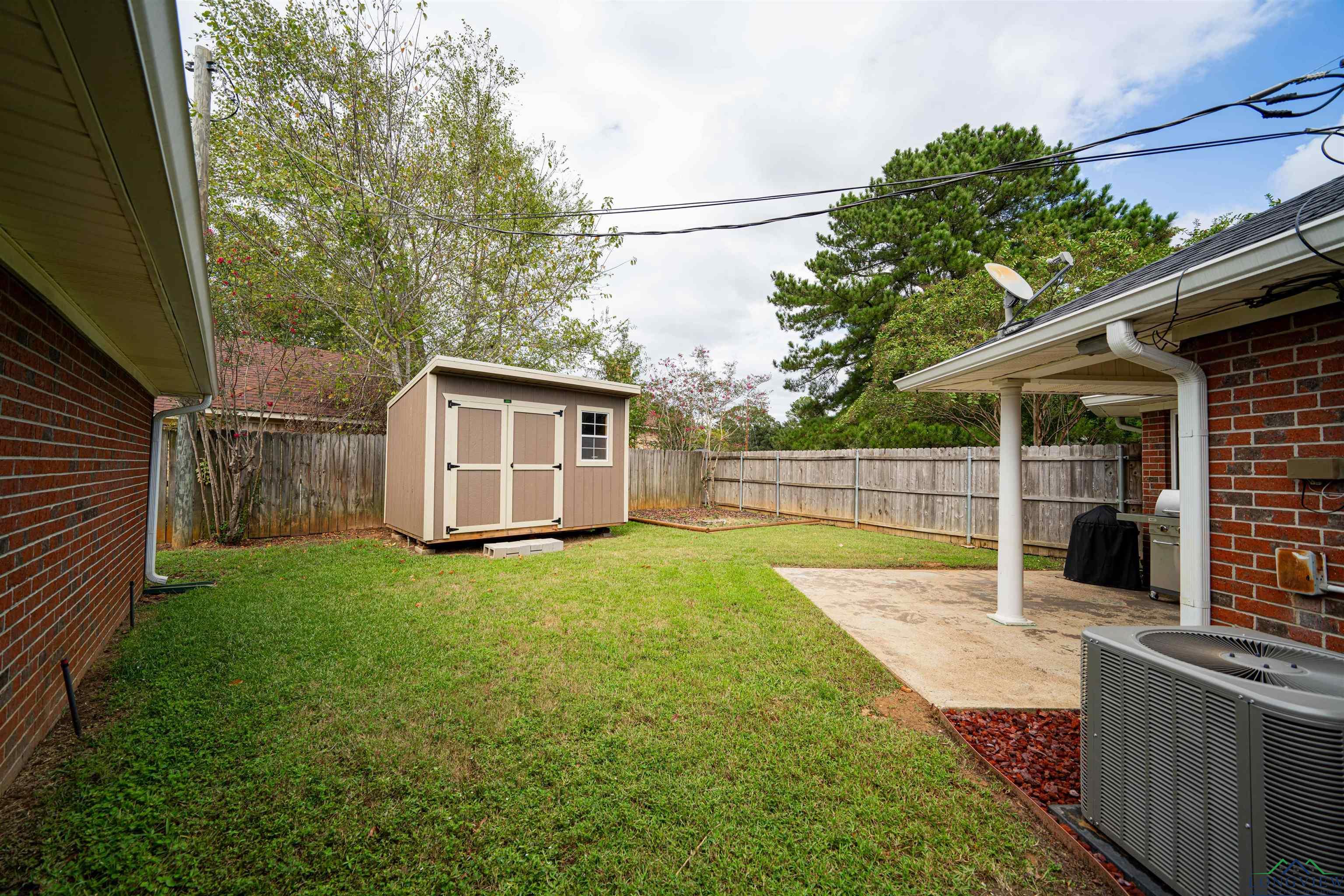 1301 Spring Tree Ln, Kilgore, Texas image 38