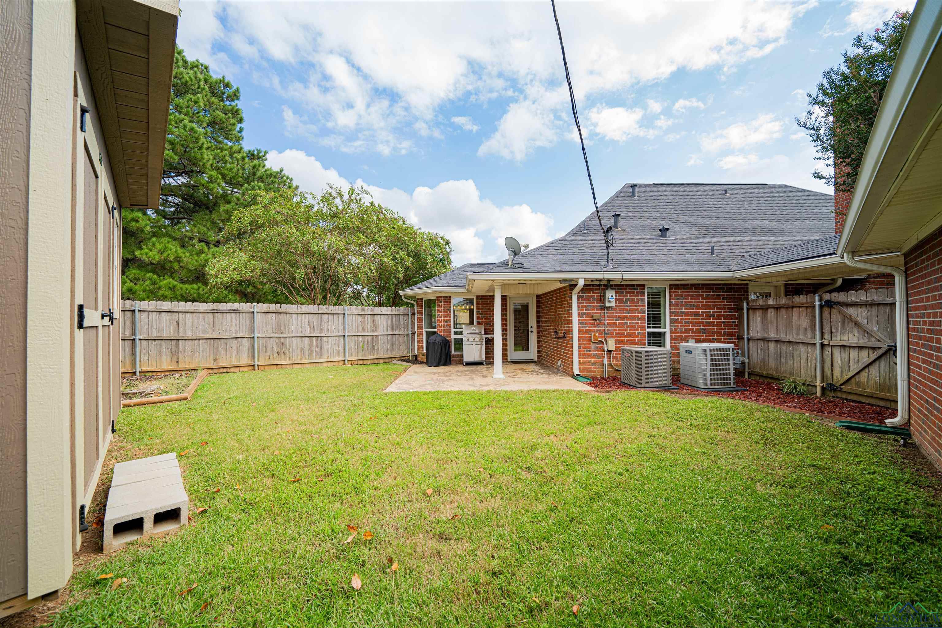 1301 Spring Tree Ln, Kilgore, Texas image 39