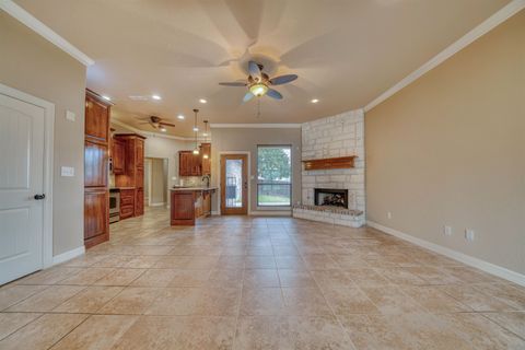 Homes For Sale - 503 Castlemaine Cir<br/> Longview, TX 75605