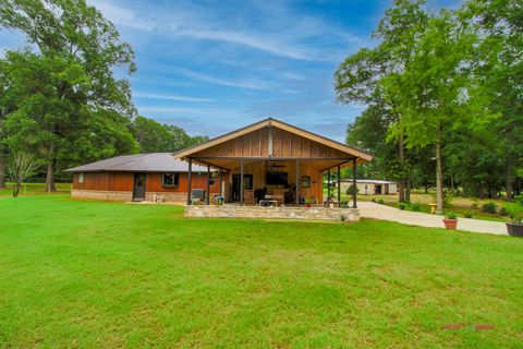Homes For Sale - 10759 S Us Hwy 59<br/> Marshall, TX 75670