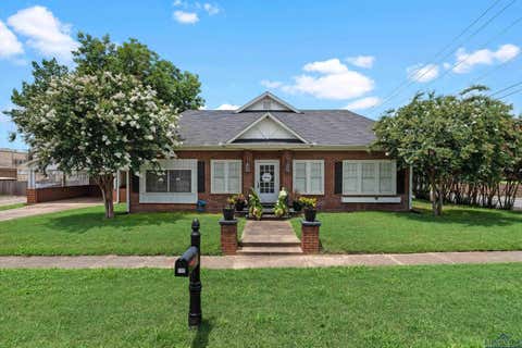 Homes For Sale - 307 N Main St<br/> Rusk County, Henderson, TX 75652