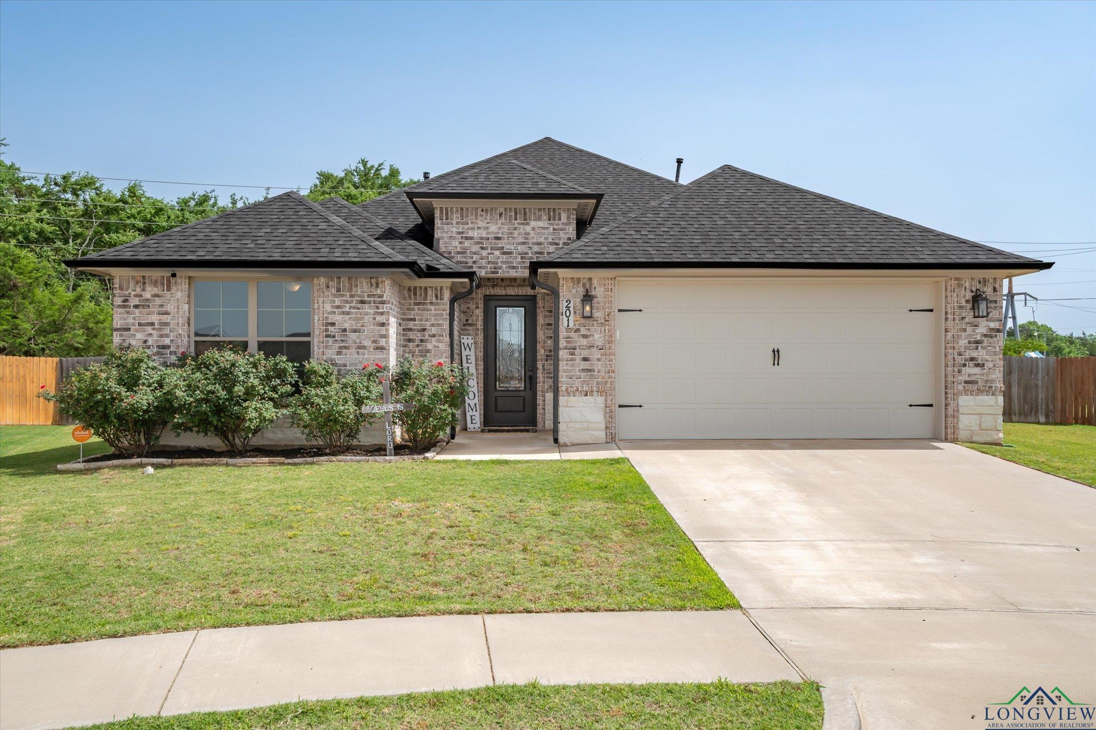 201 Patience Avenue, Lindale, Texas image 1