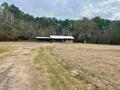 Homes For Sale - 6815 Fm 31 S<br/> Carthage, TX 75633
