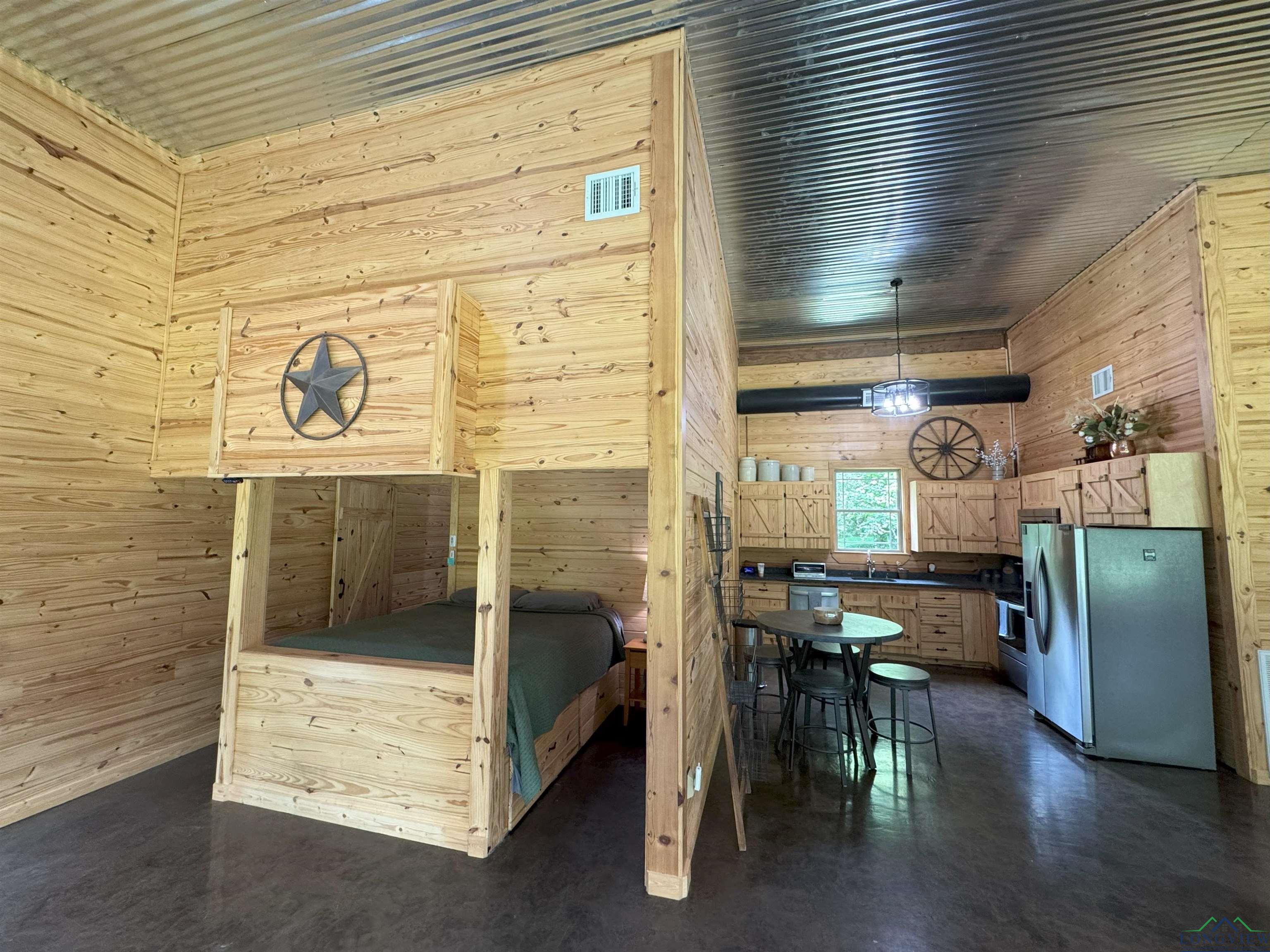 226 Almand, Waskom, Texas image 11