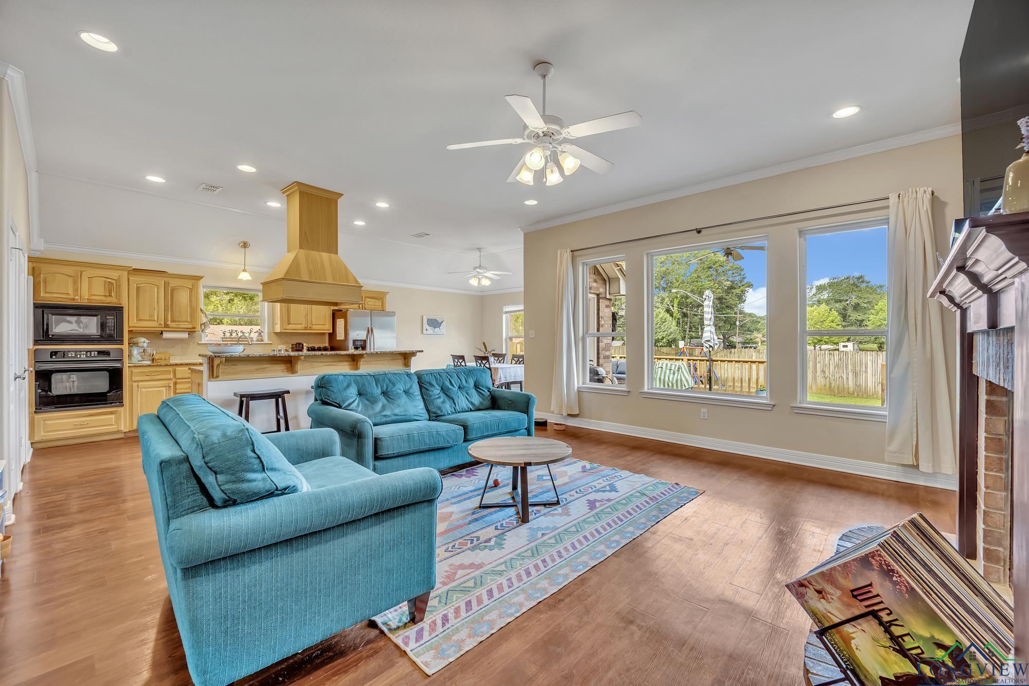 801 Northwest Dr, Longview, Texas image 2