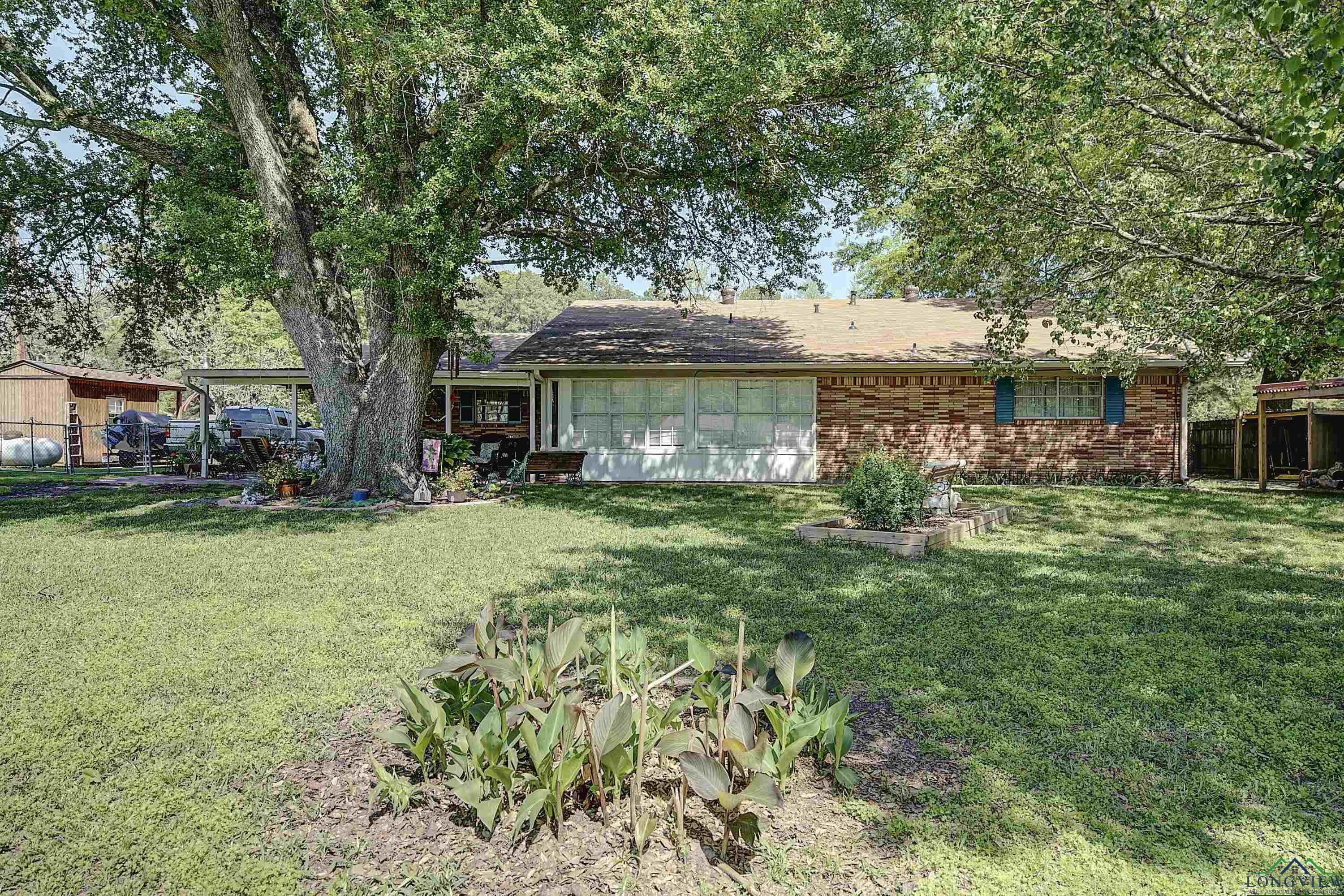 903 Whippoorwill, Atlanta, Texas image 33