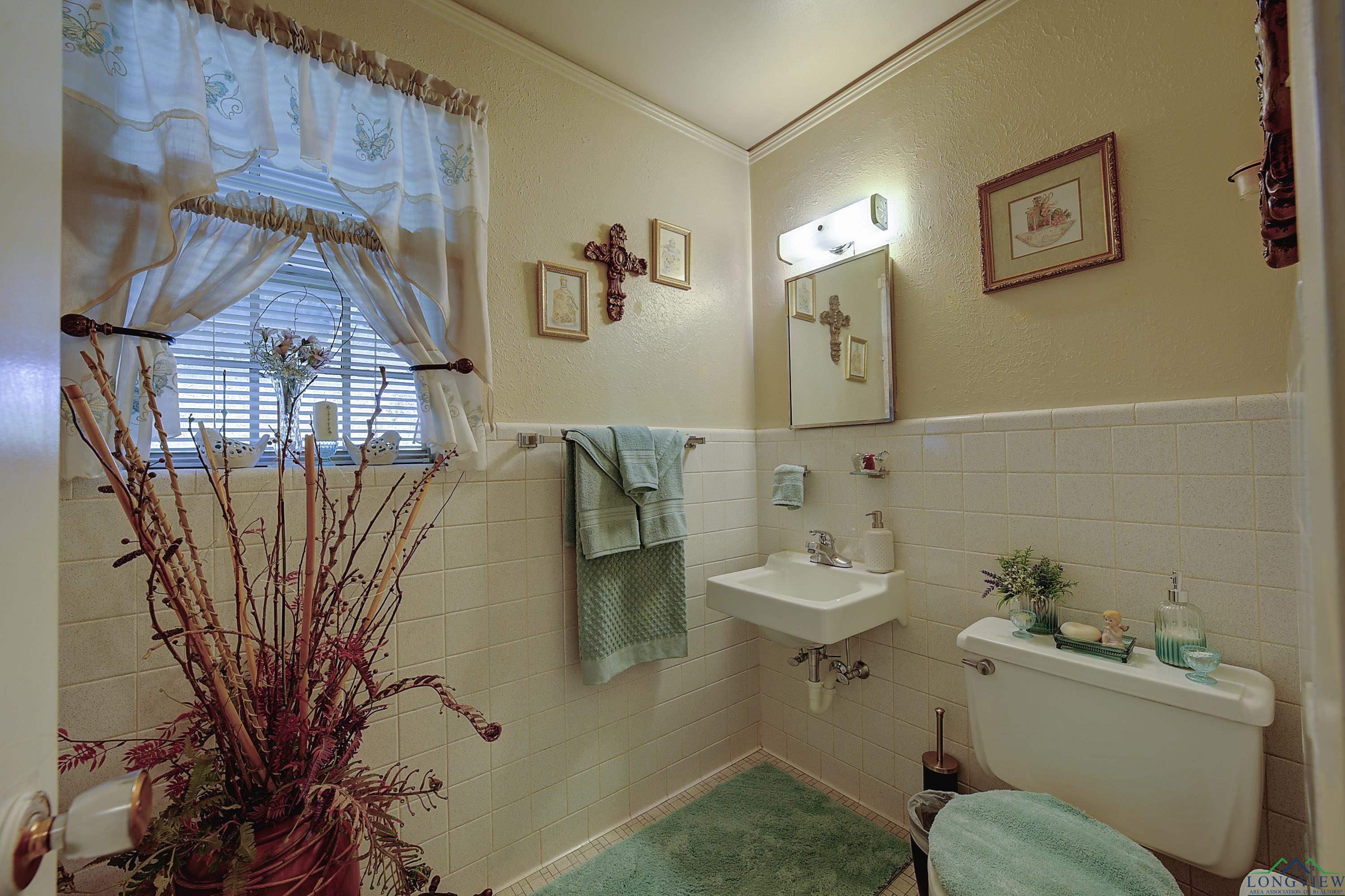 903 Whippoorwill, Atlanta, Texas image 29