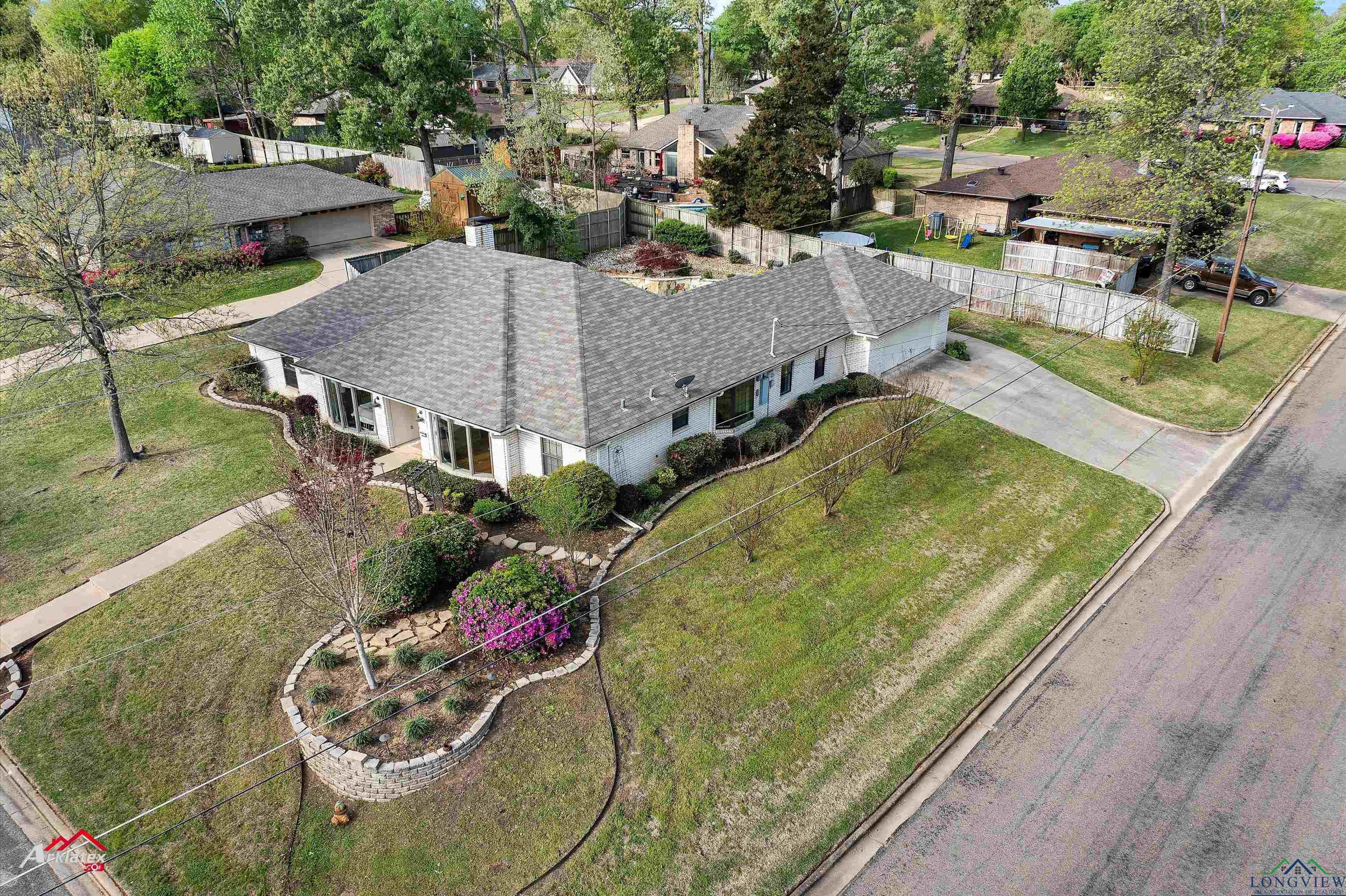 1823 E Northwood Ct, Longview, Texas image 4
