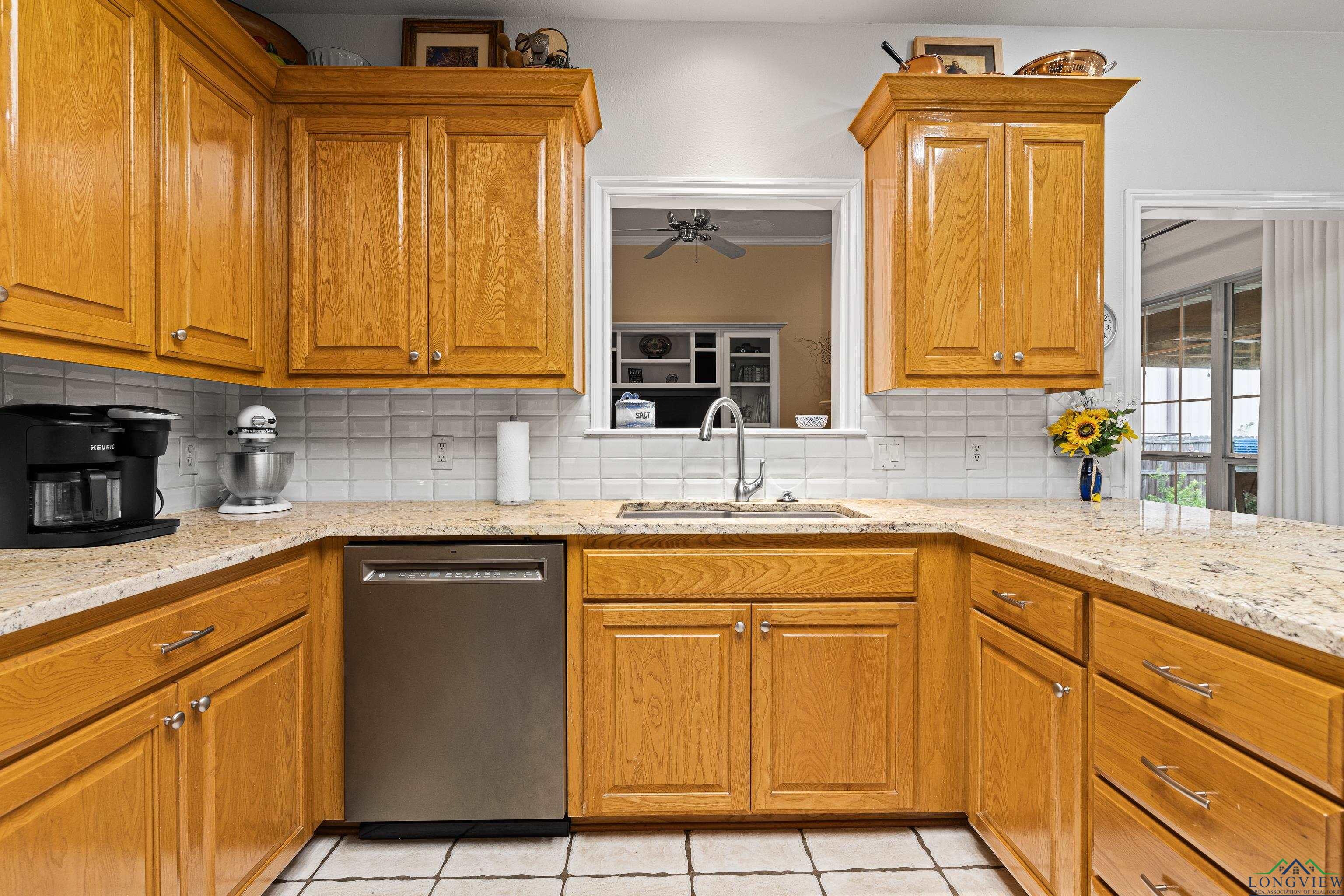 1228 San Salvador Dr, Longview, Texas image 13