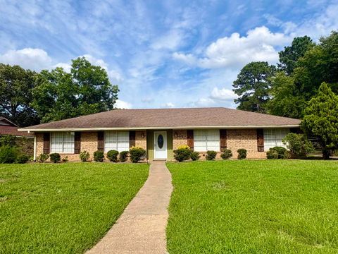 Homes For Sale - 3624 French Dr<br/> Gregg County, Longview, TX 75604