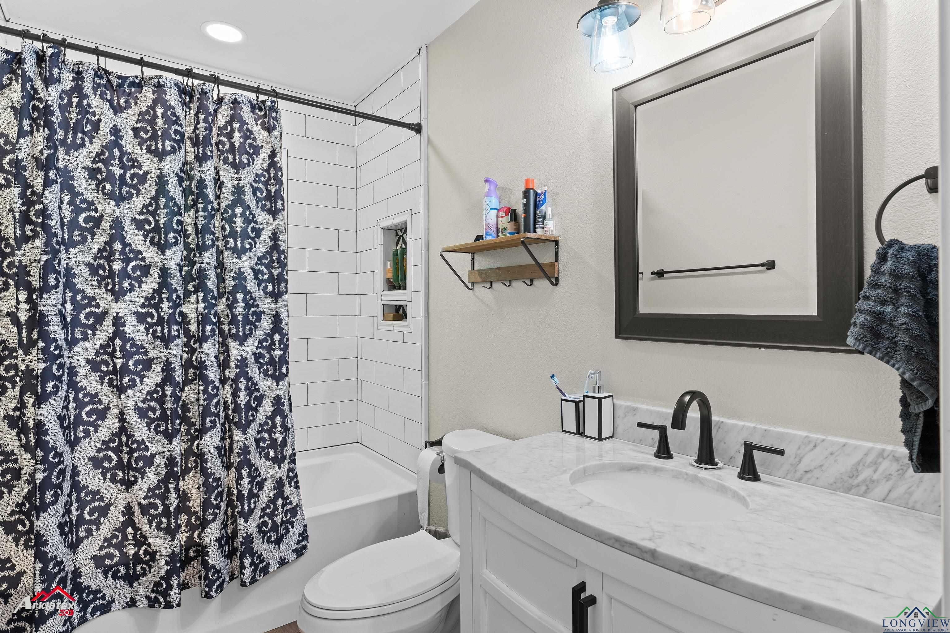 182 S Cr 304, Henderson, Texas image 11