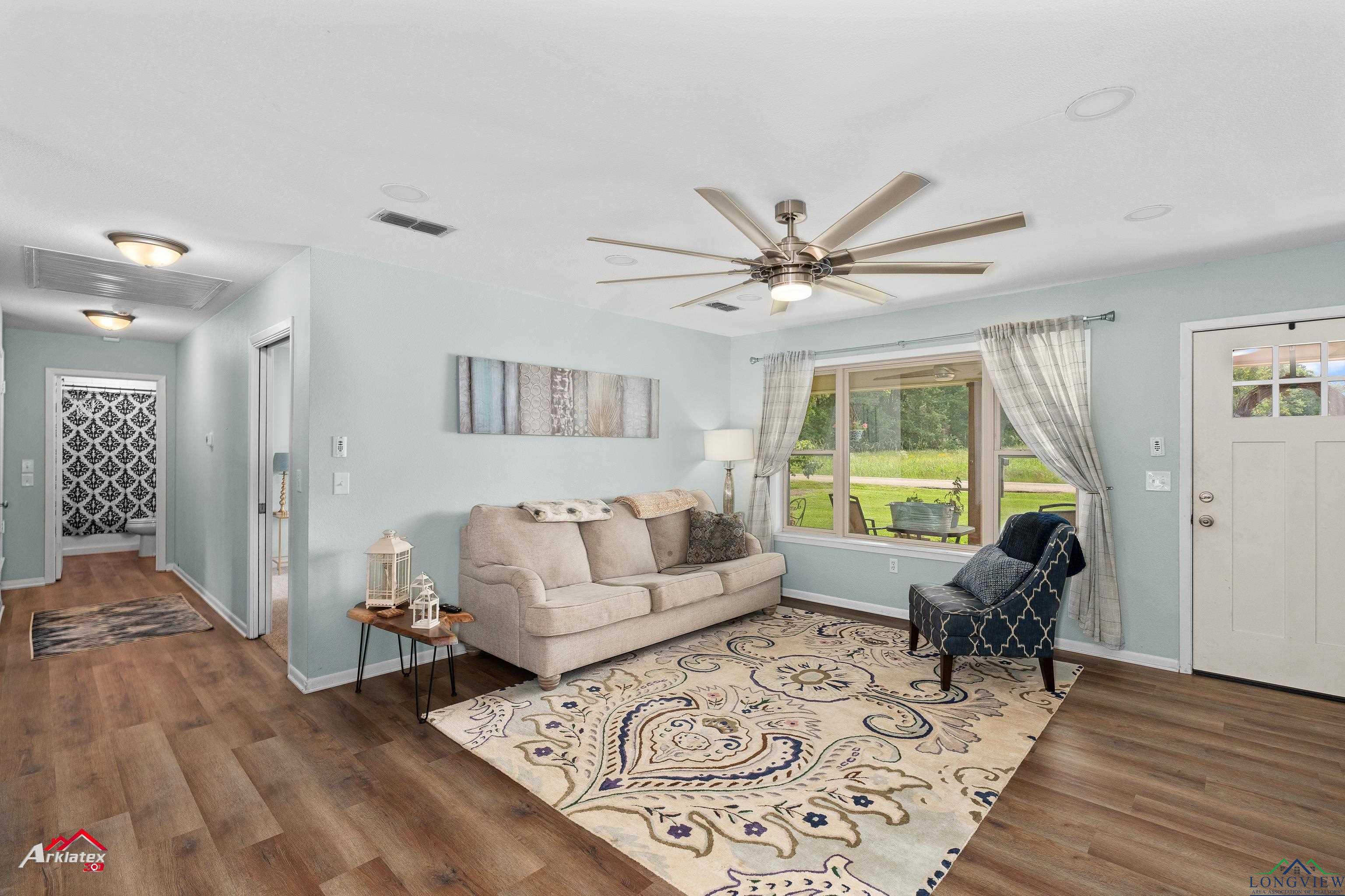 182 S Cr 304, Henderson, Texas image 22