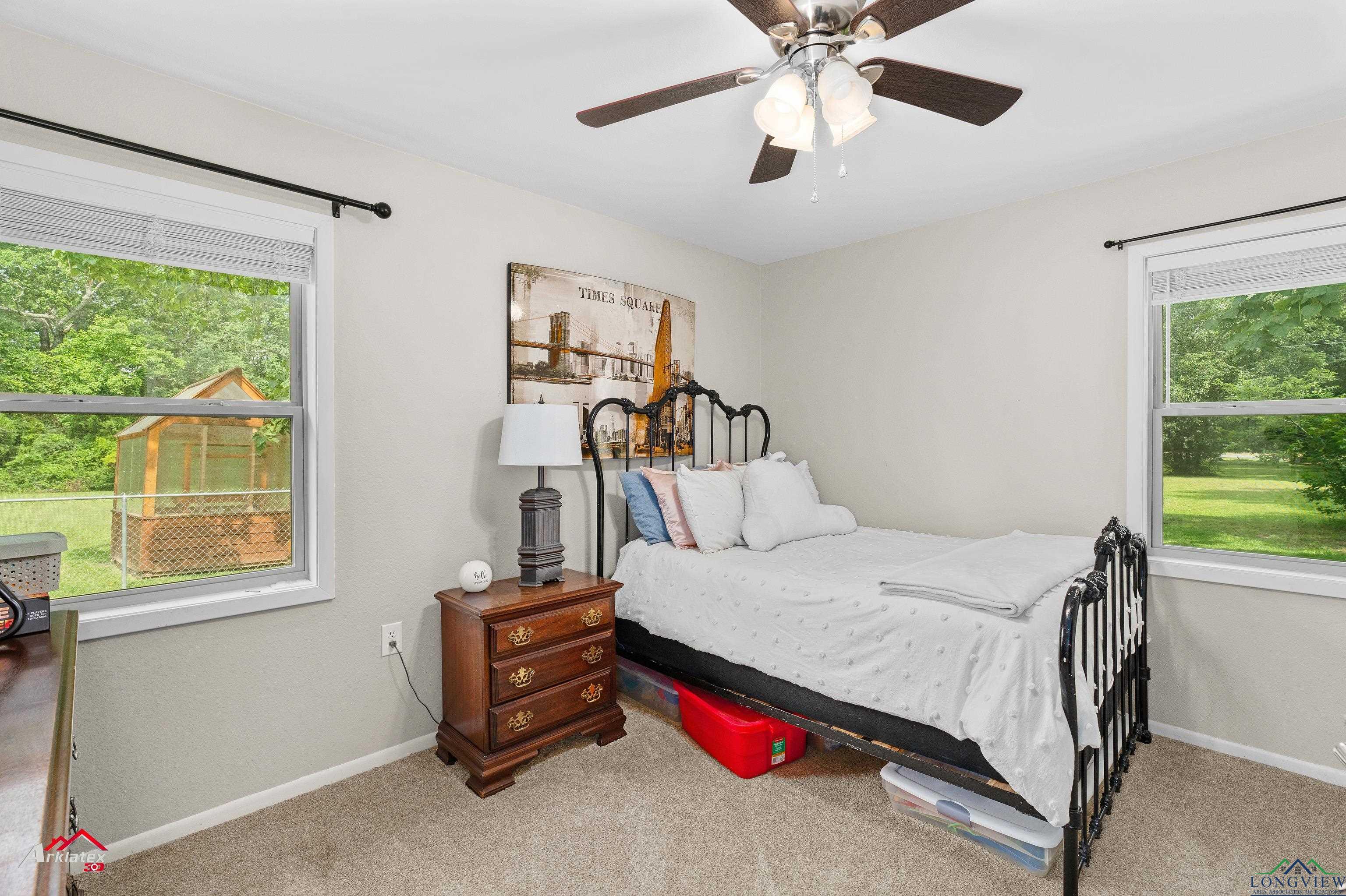 182 S Cr 304, Henderson, Texas image 10