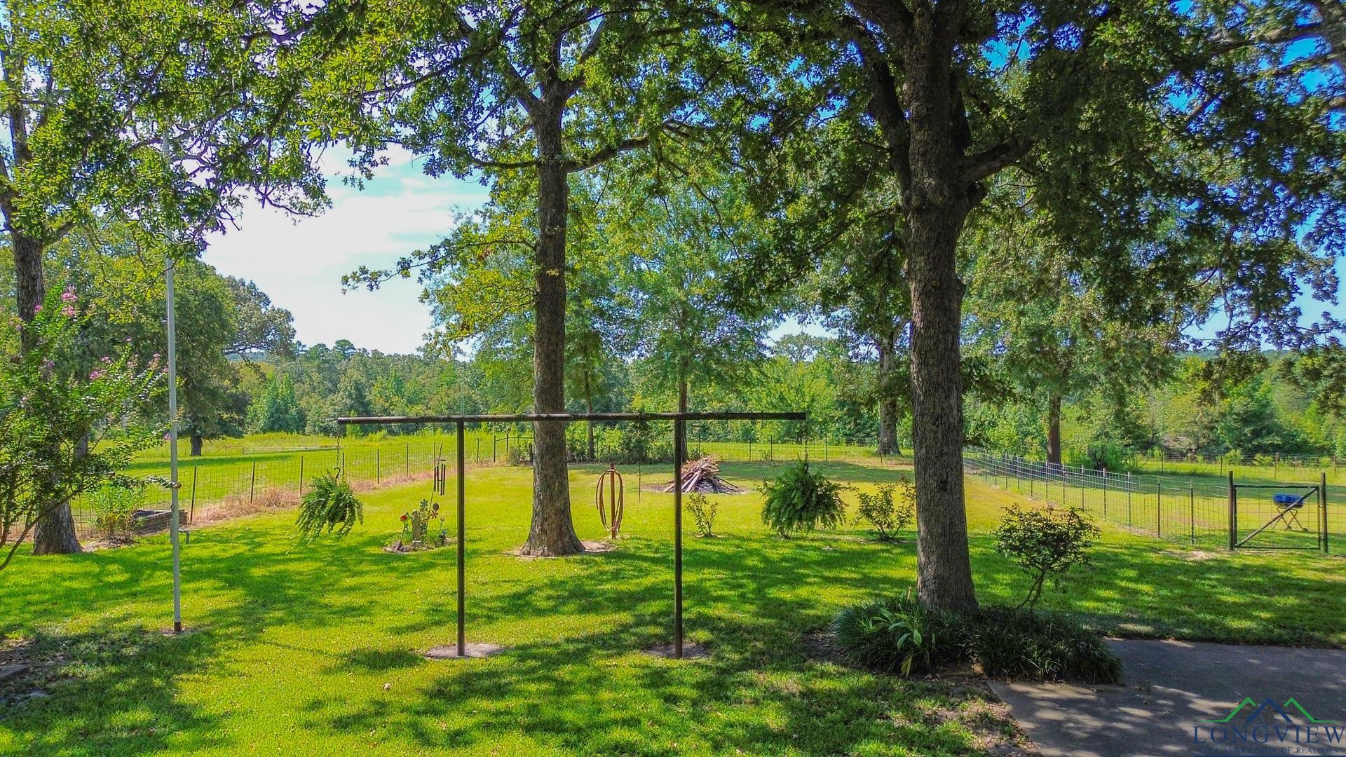 7876 Green Hills Rd, Gilmer, Texas image 30
