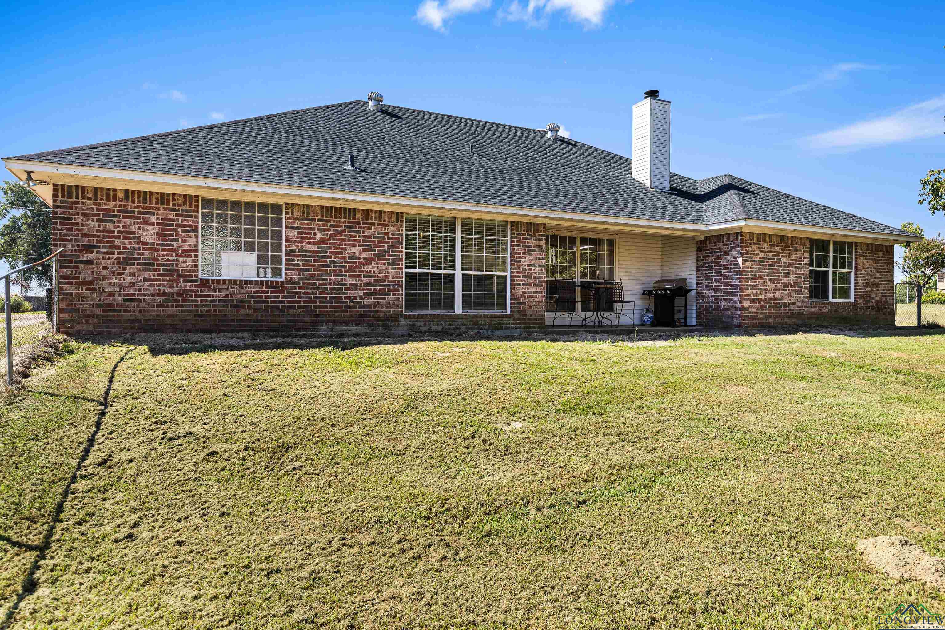 395 Remington Drive, Kilgore, Texas image 38