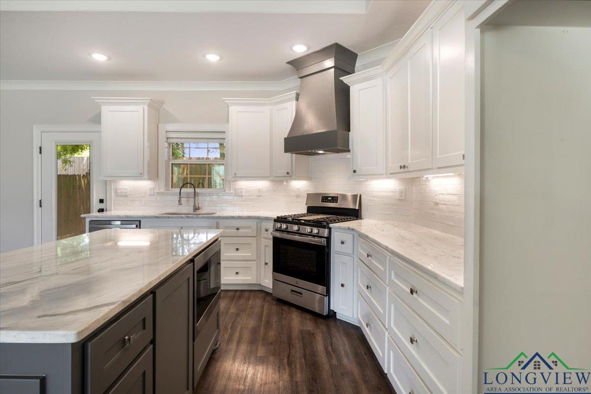 1210 Cobblestone Ct, Carthage, Texas image 12