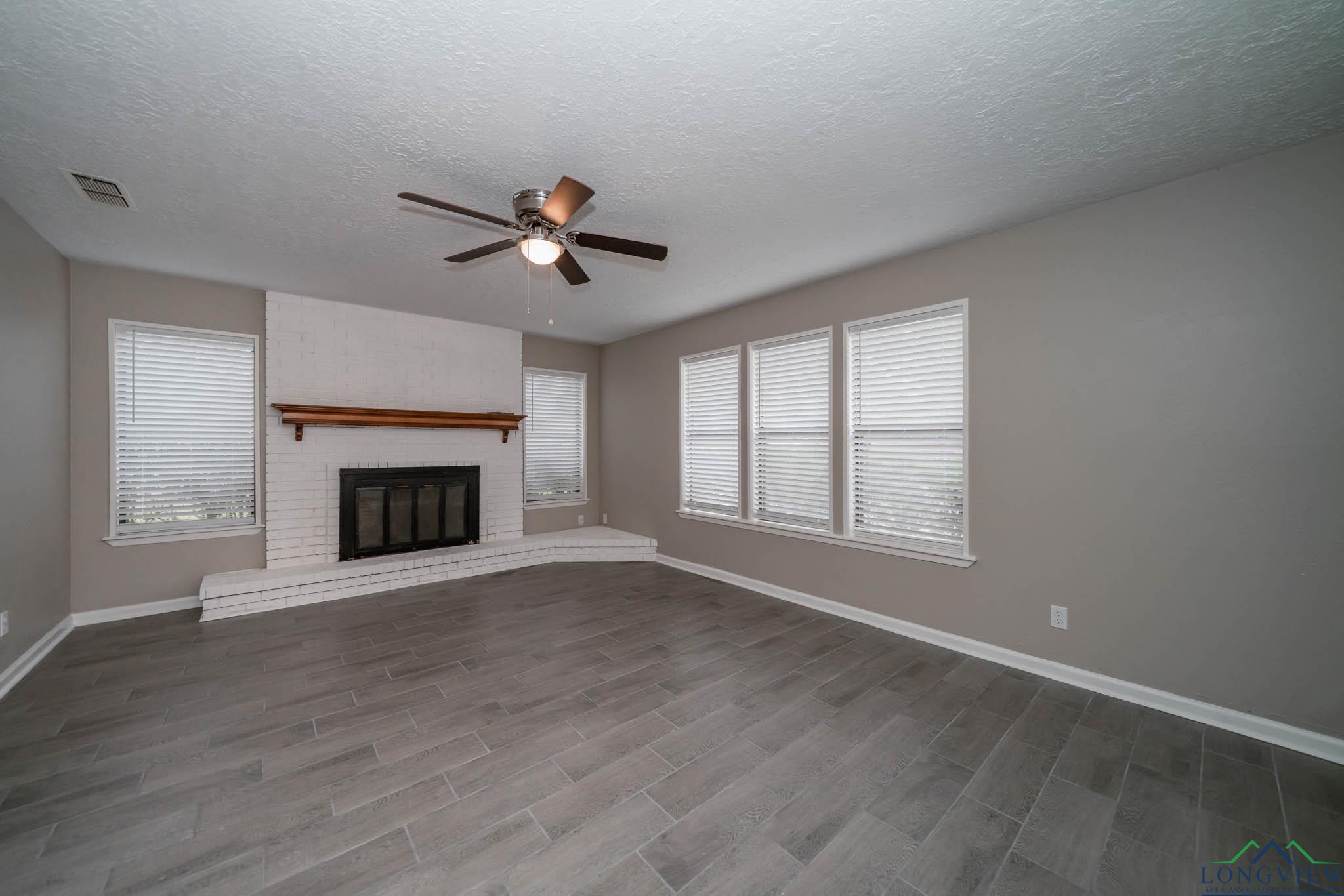 5 Woodland Springs, Gladewater, Texas image 5