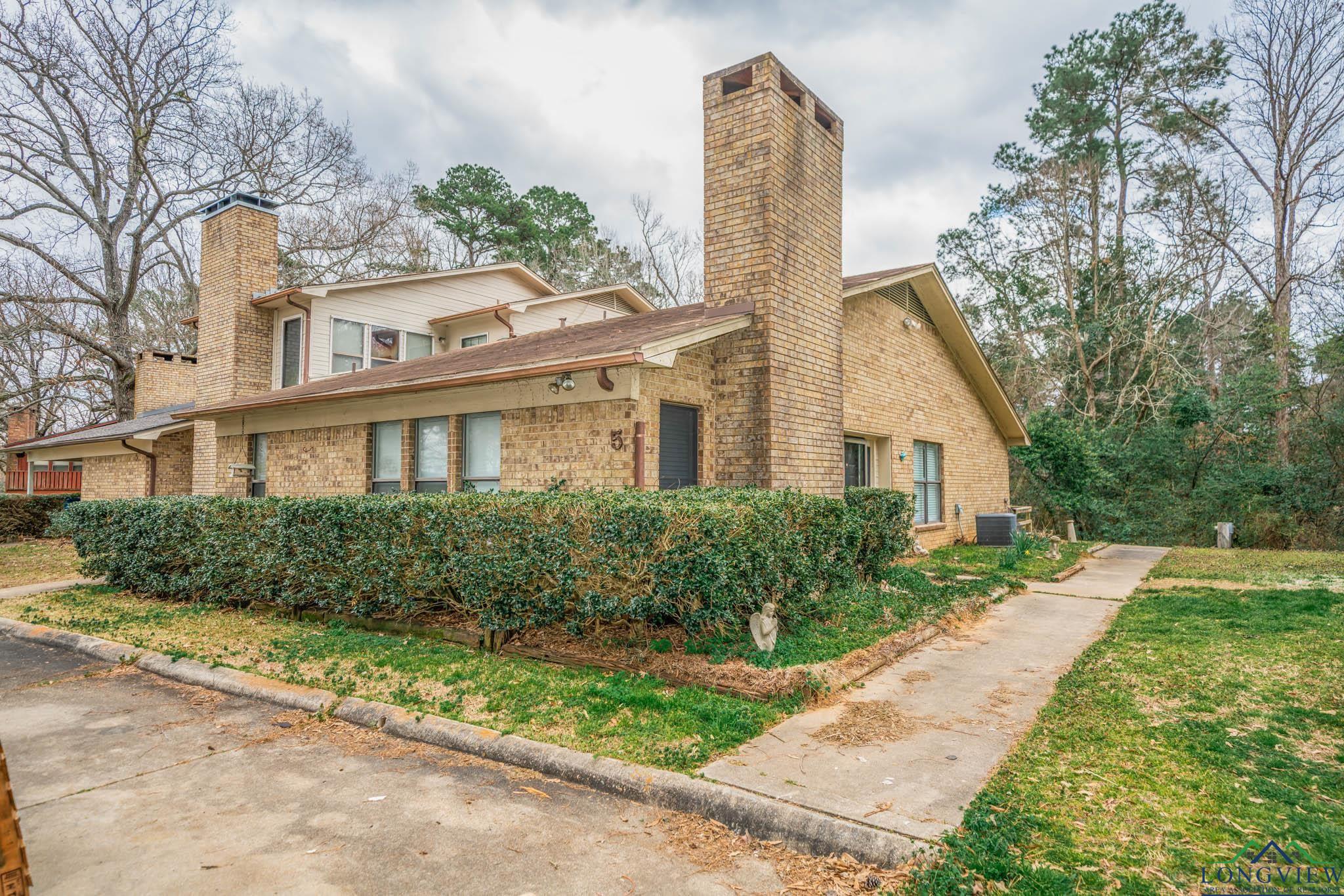 5 Woodland Springs, Gladewater, Texas image 1
