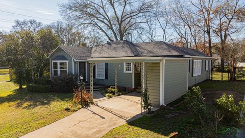 A home in Kilgore