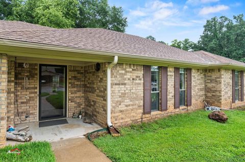 A home in Kilgore