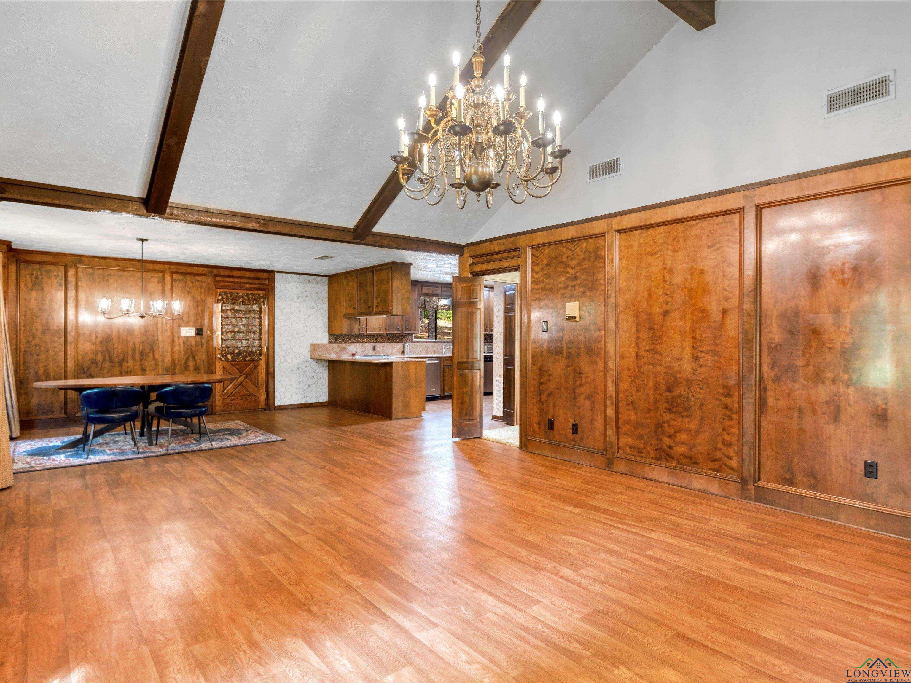 300 Cumberland Lane, Henderson, Texas image 9