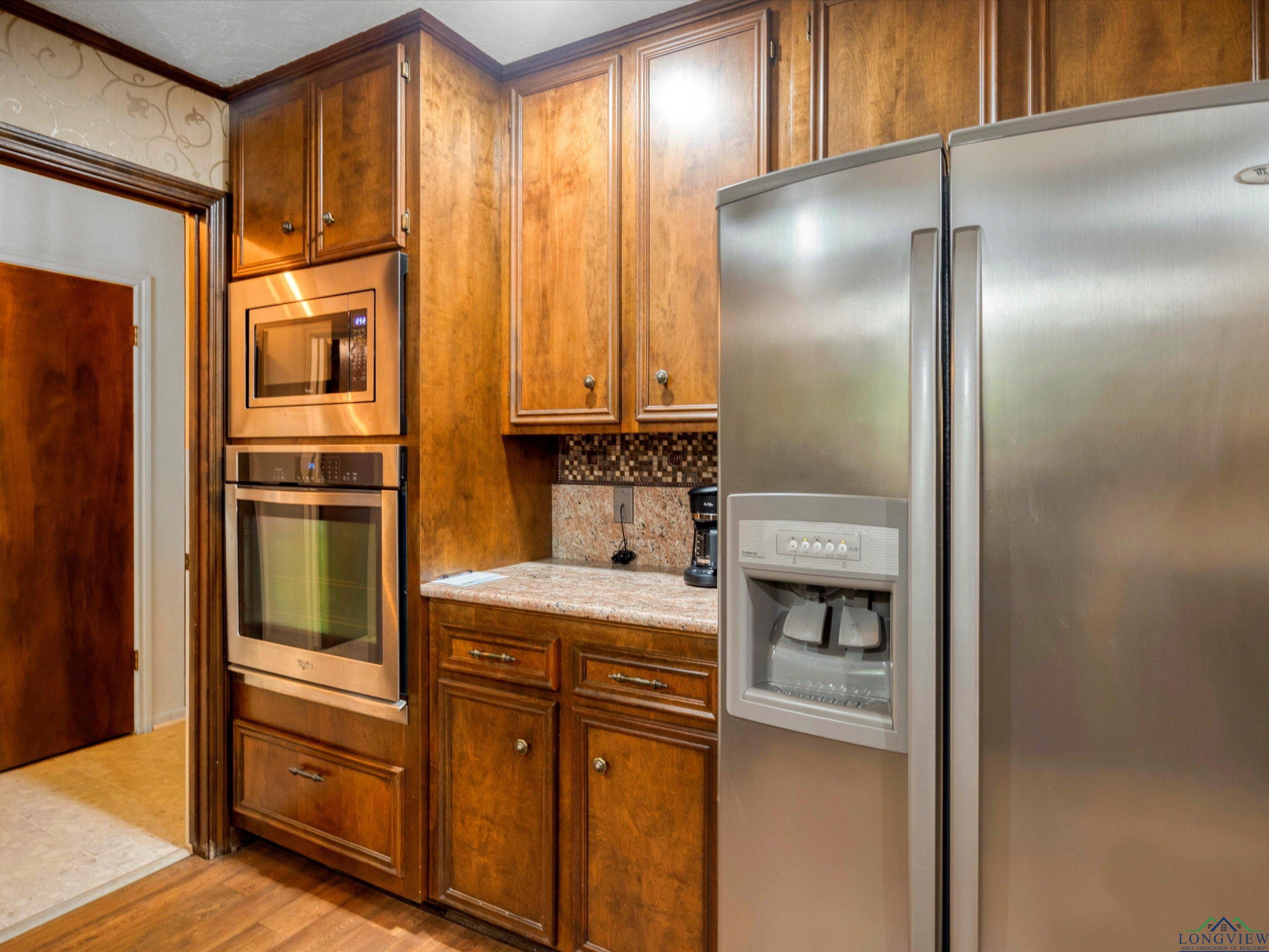 300 Cumberland Lane, Henderson, Texas image 12