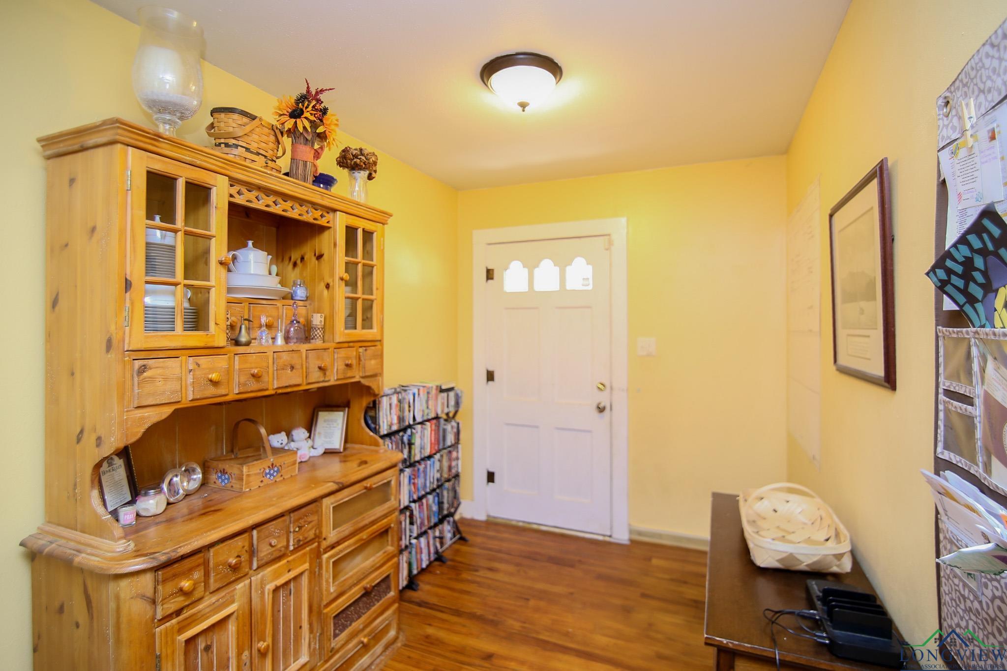 113 Fairview St, Marshall, Texas image 3