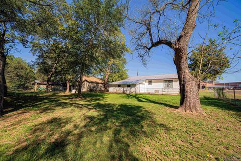 A home in Kilgore