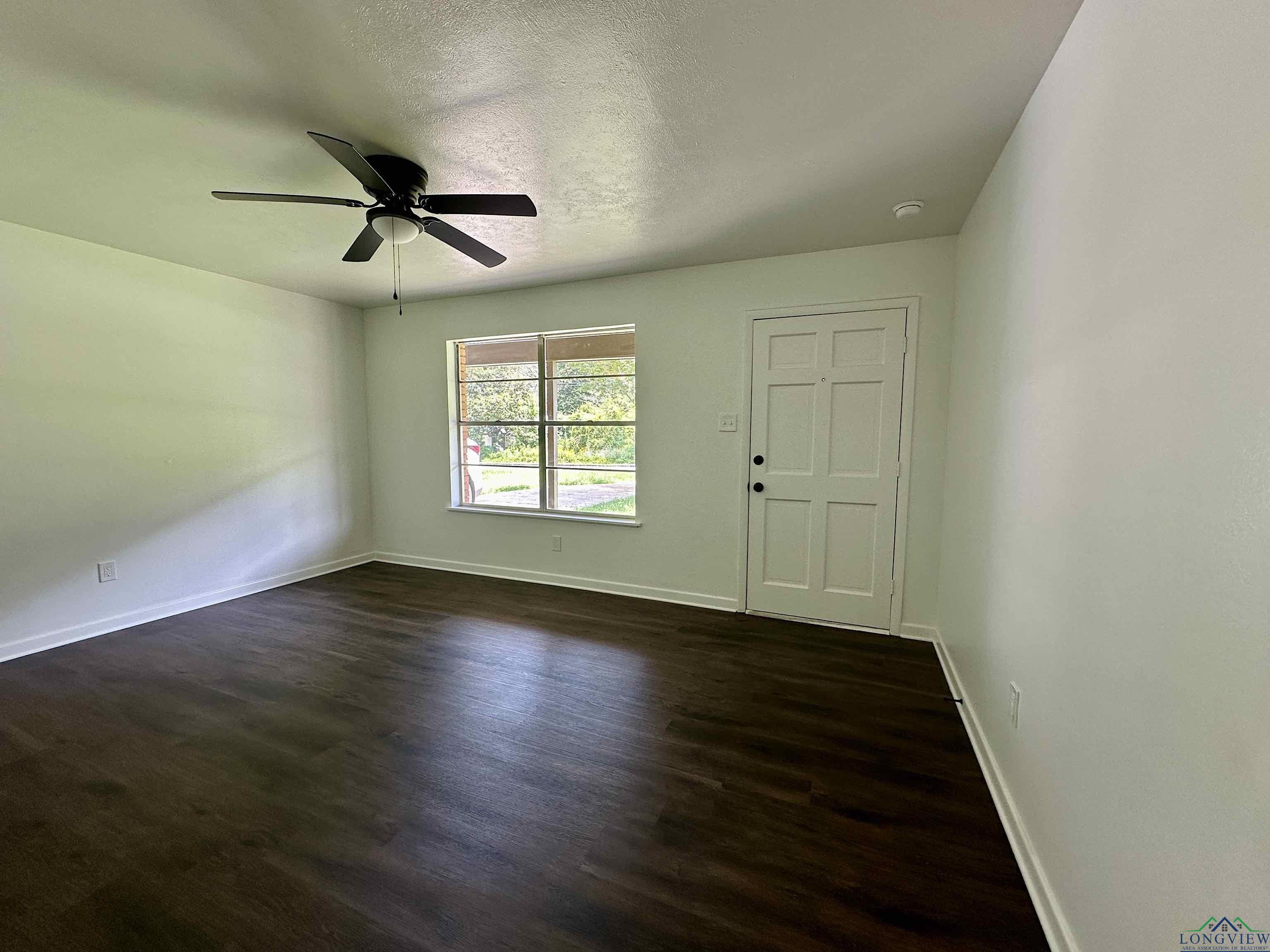 1505 E Birdsong, Longview, Texas image 5