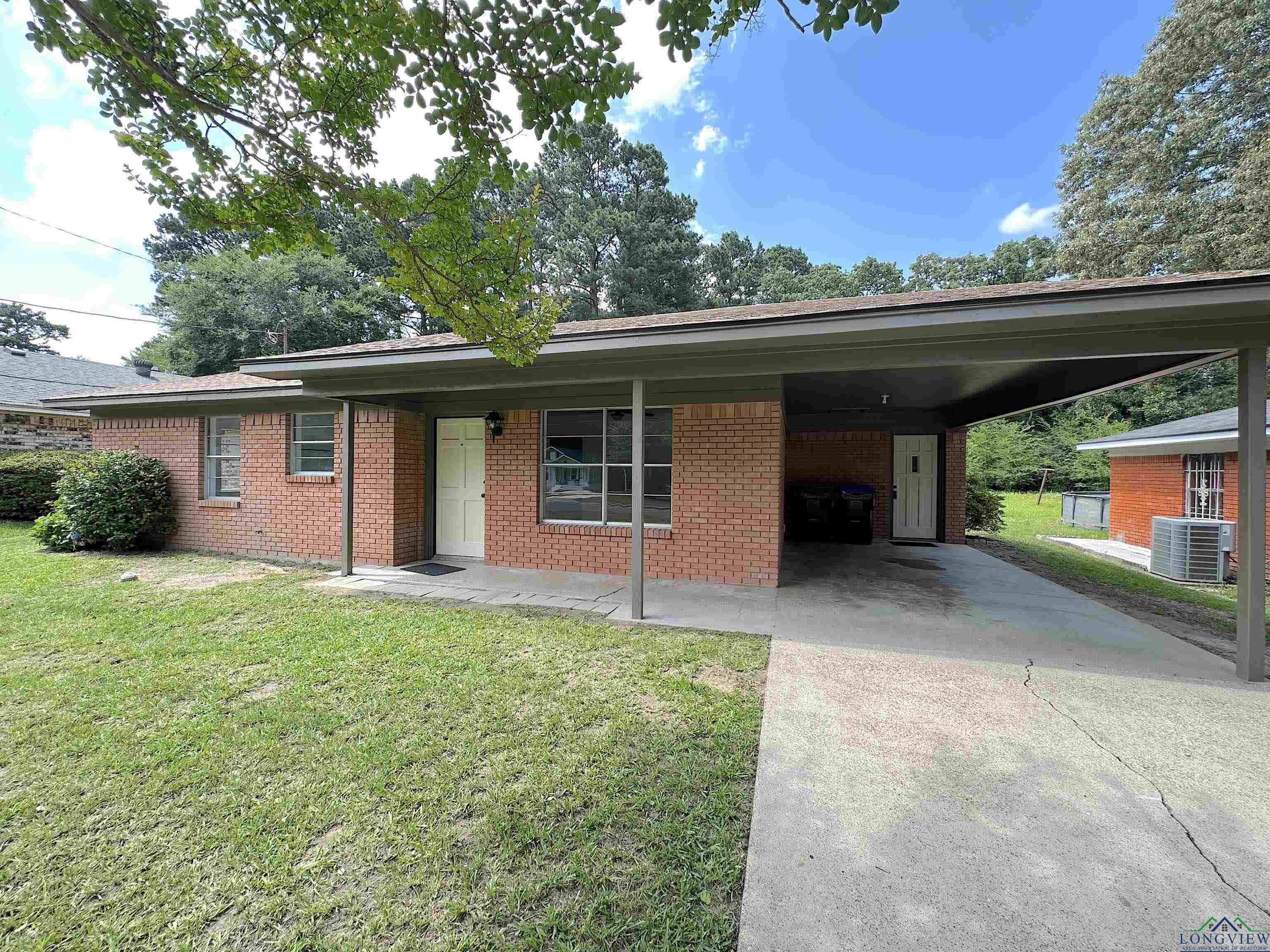 1505 E Birdsong, Longview, Texas image 2