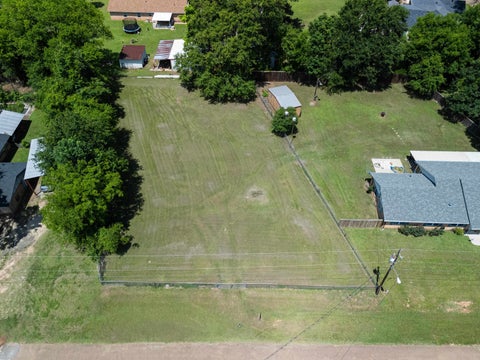 Homes For Sale - 1113 Airline Dr<br/> Marshall, TX 75672