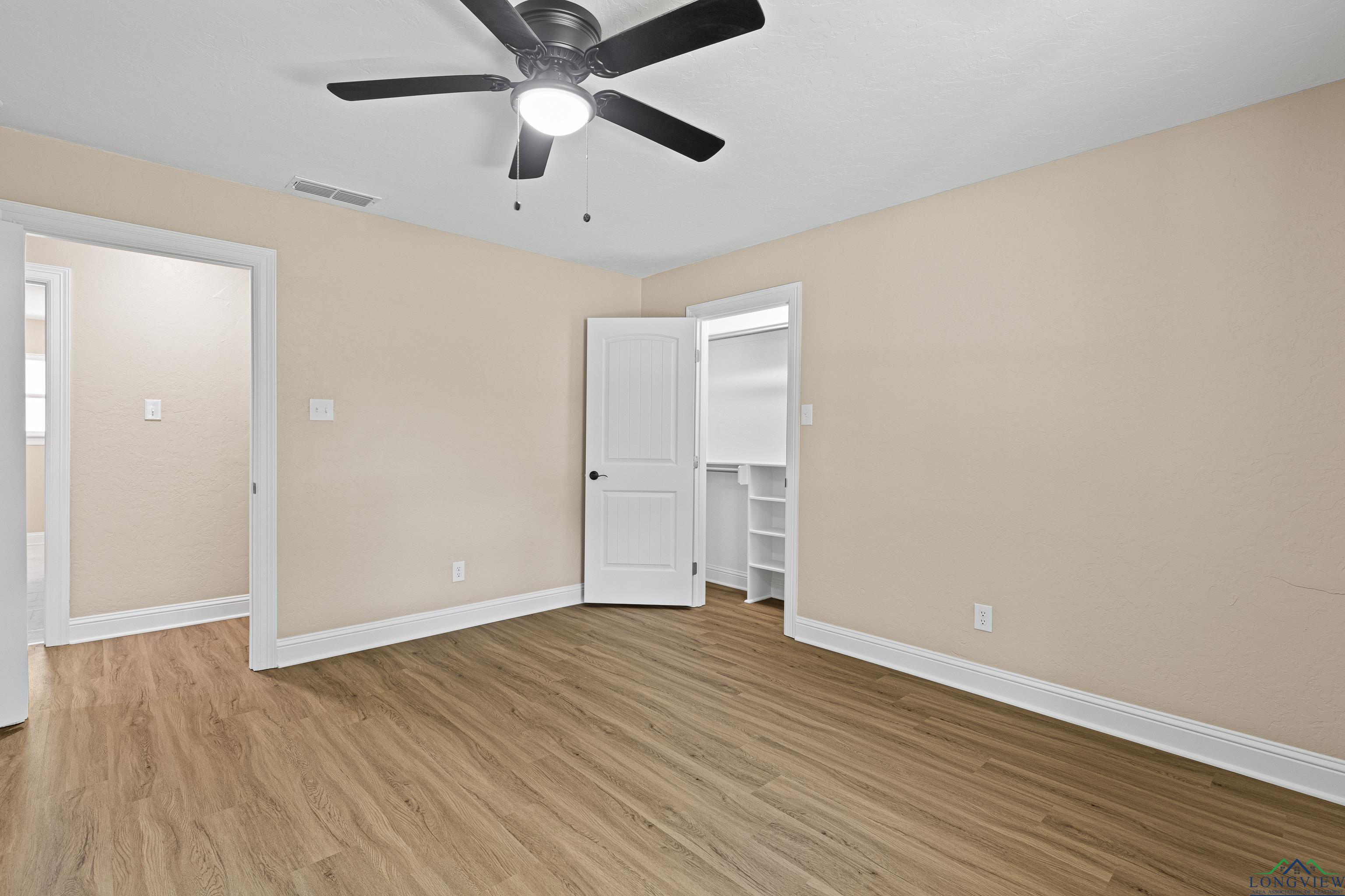 531 Oakwood St, Gladewater, Ohio image 31