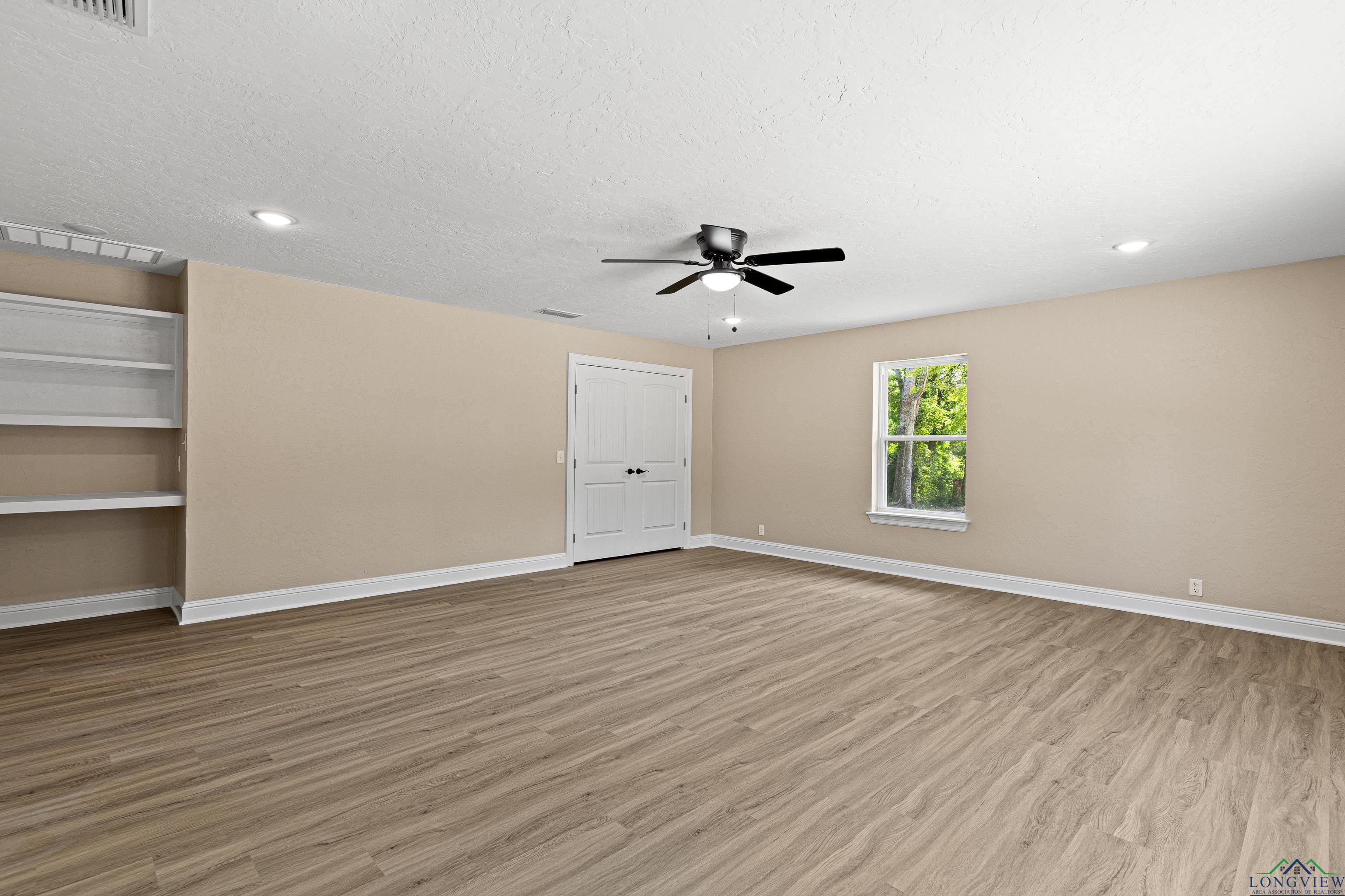 531 Oakwood St, Gladewater, Ohio image 24