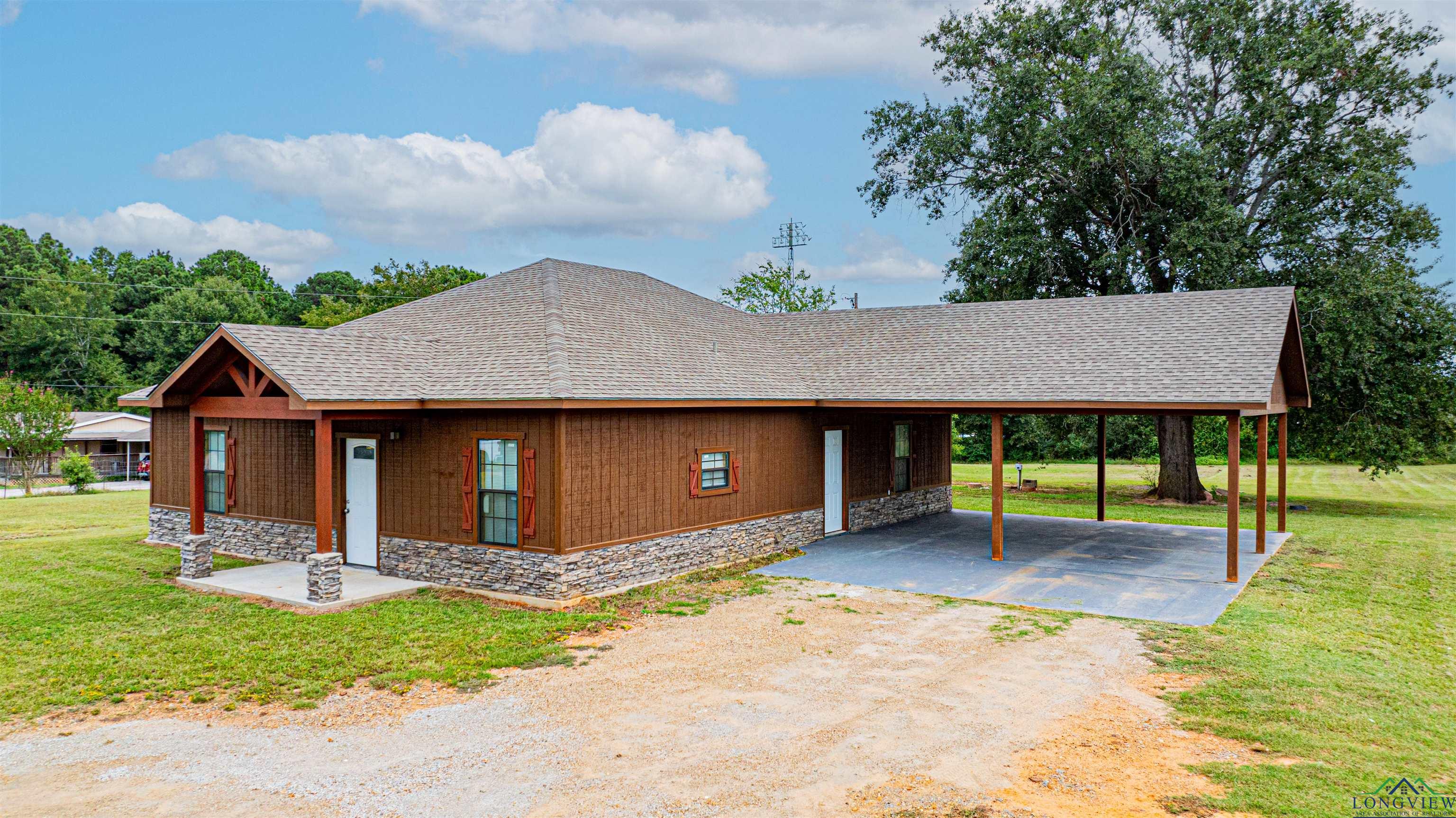 298 Oakwood Rd, Gladewater, Texas image 4