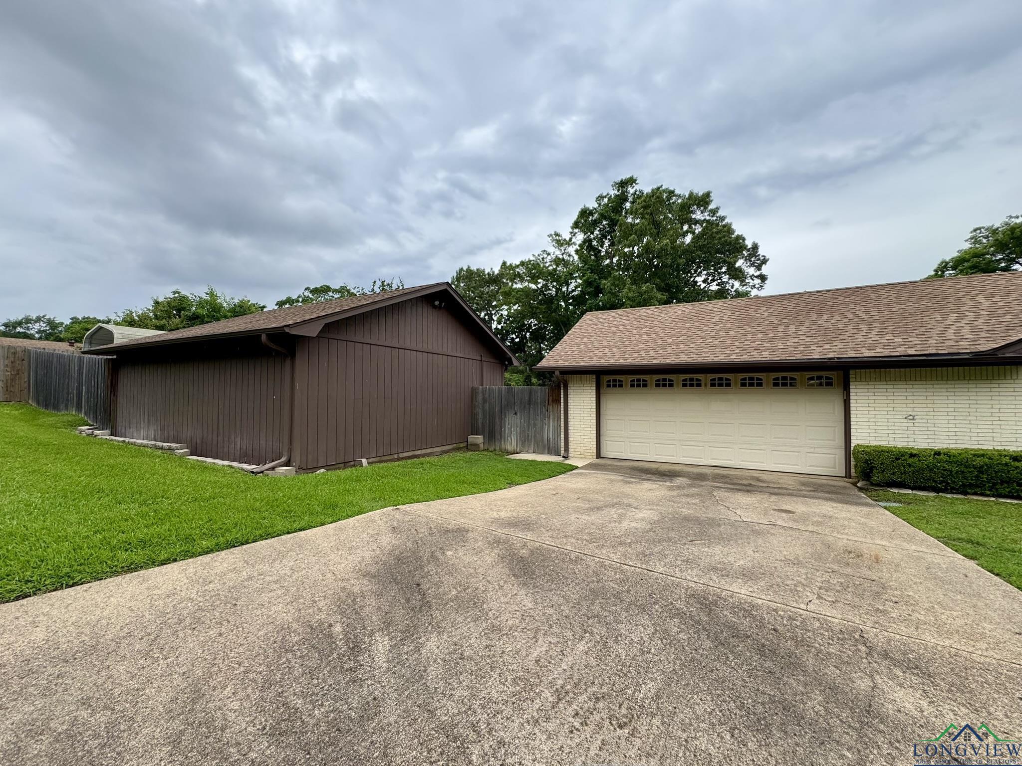 3201 Restview St, Longview, Texas image 34