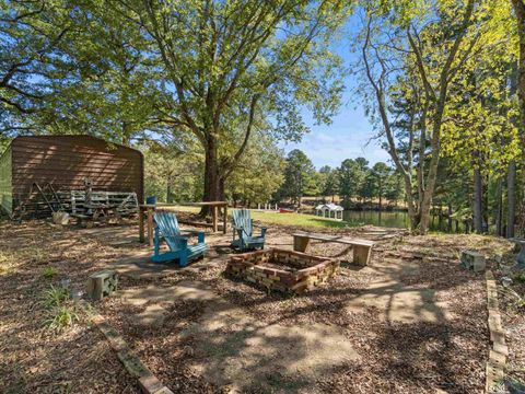 A home in Gladewater